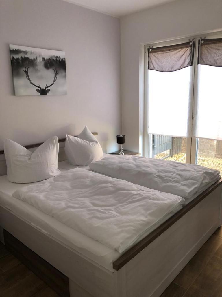 Two-Bedroom Apartment with Shower  photo 2