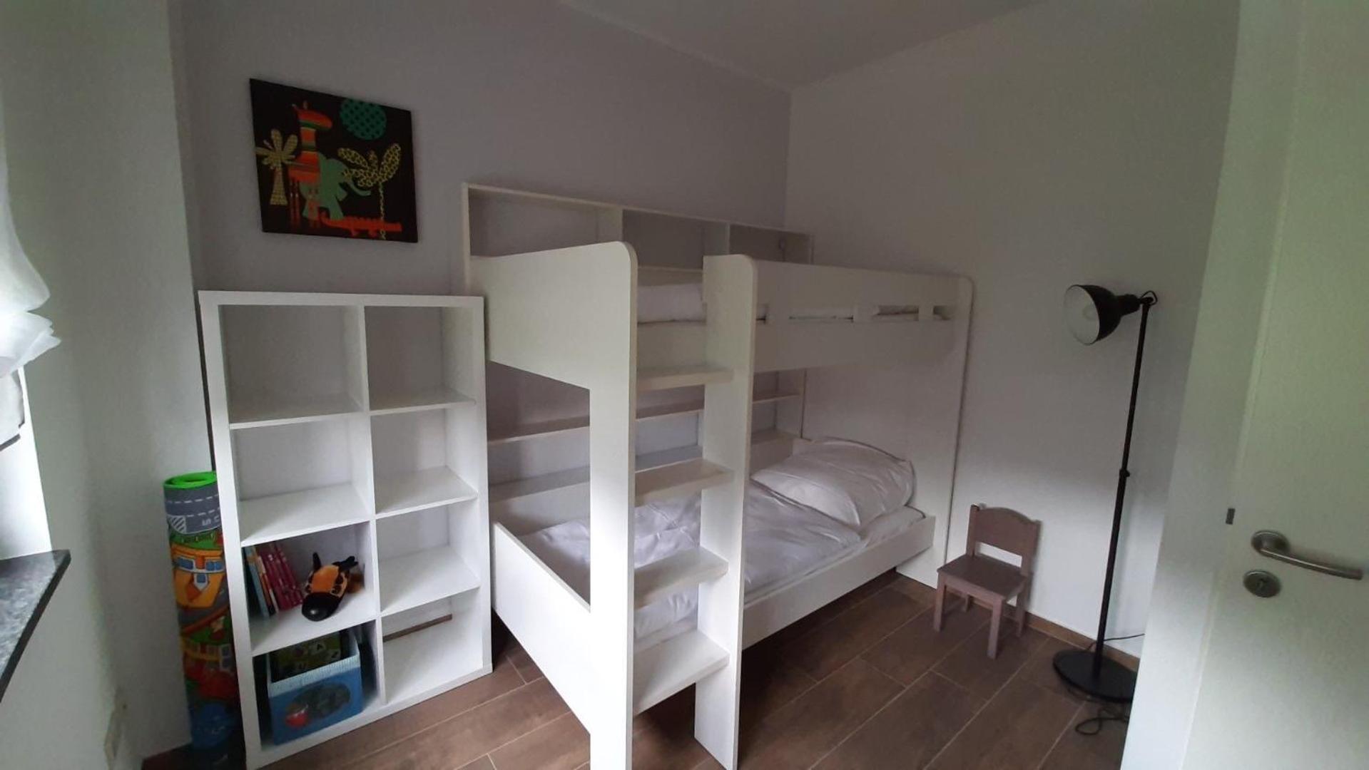 Two-Bedroom Apartment with Shower  photo 3