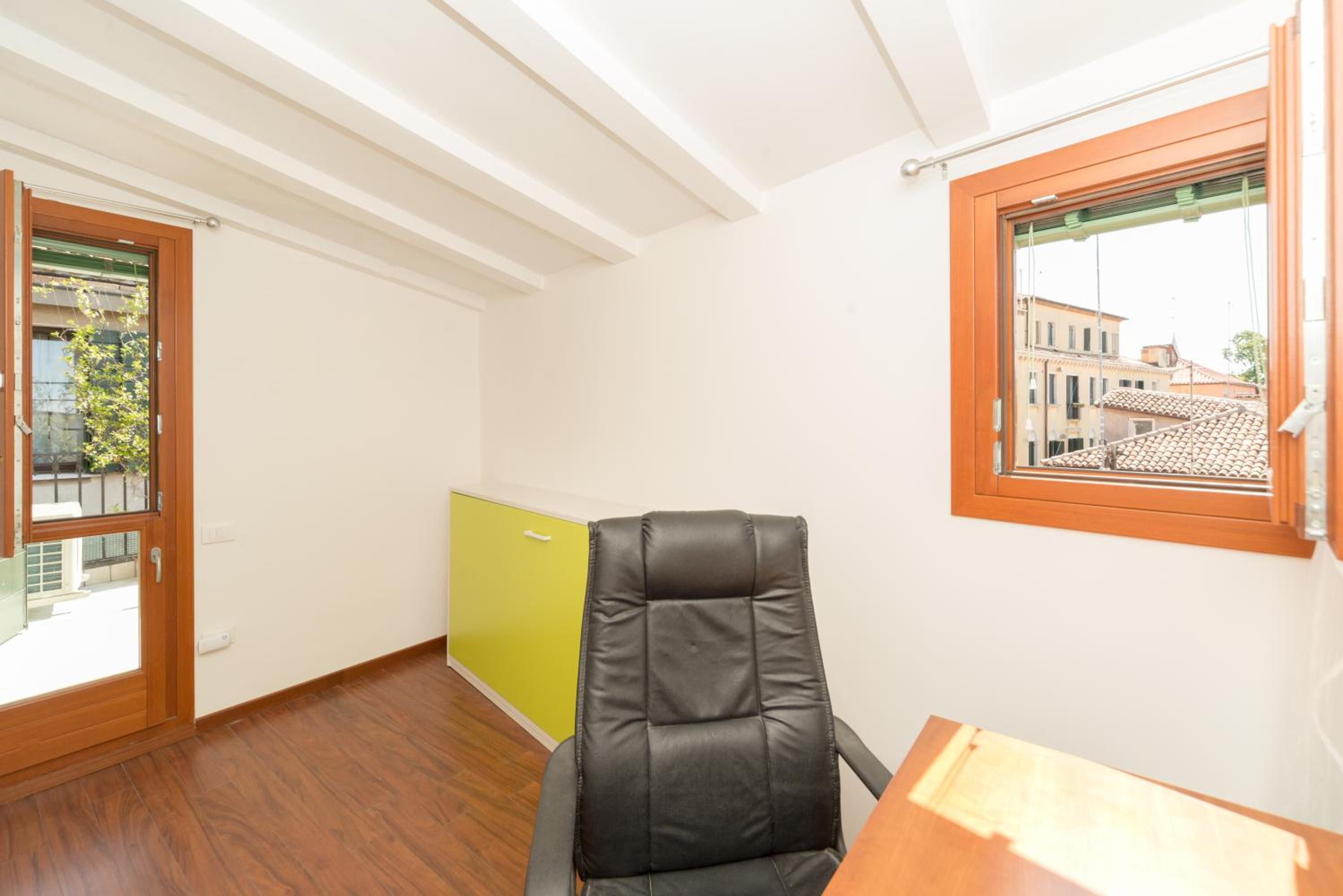 Apartment with Terrace photo 1
