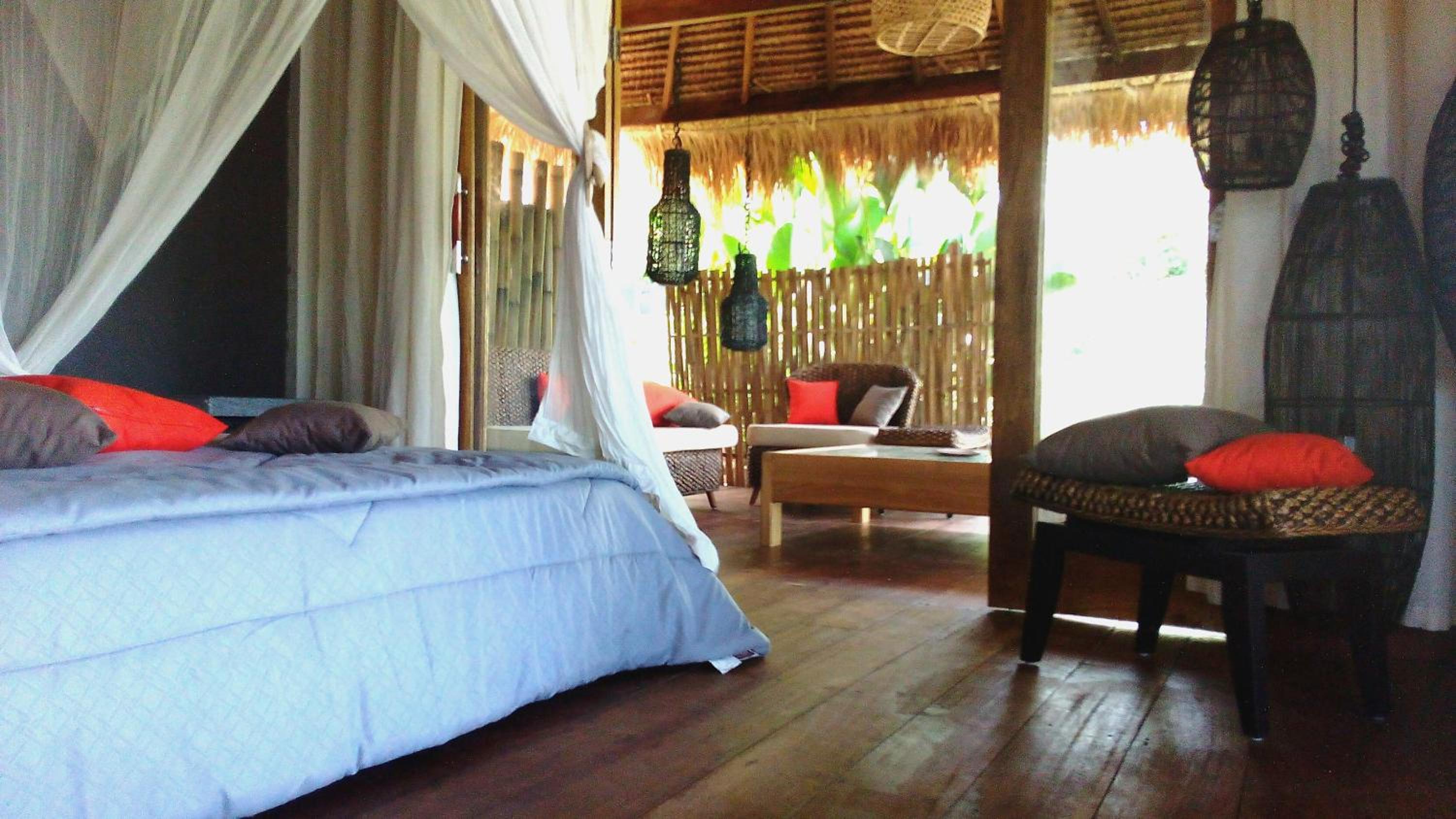 Wooden Seaview Bungalow with Private Terrace photo 2