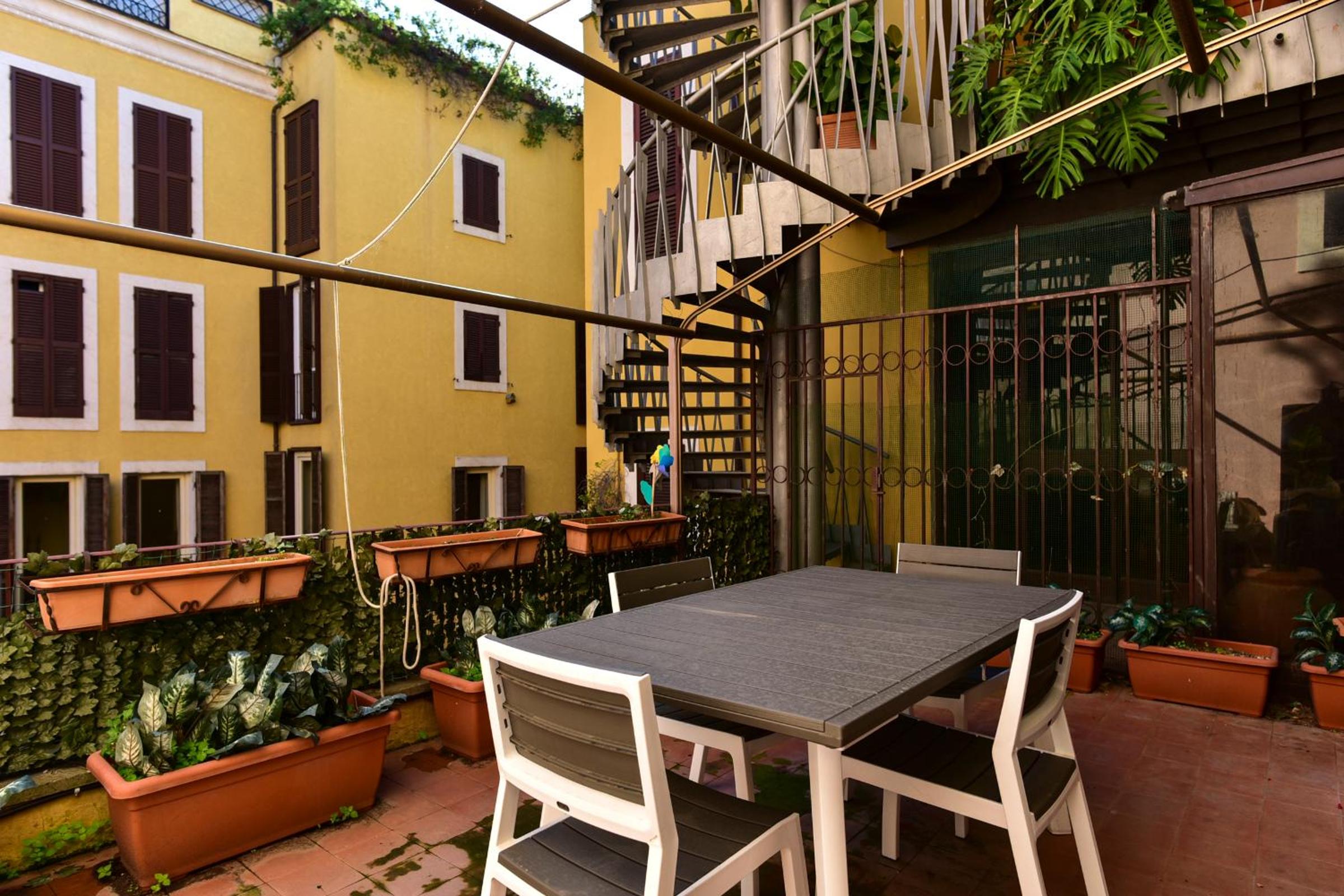 Superior Apartment photo 2