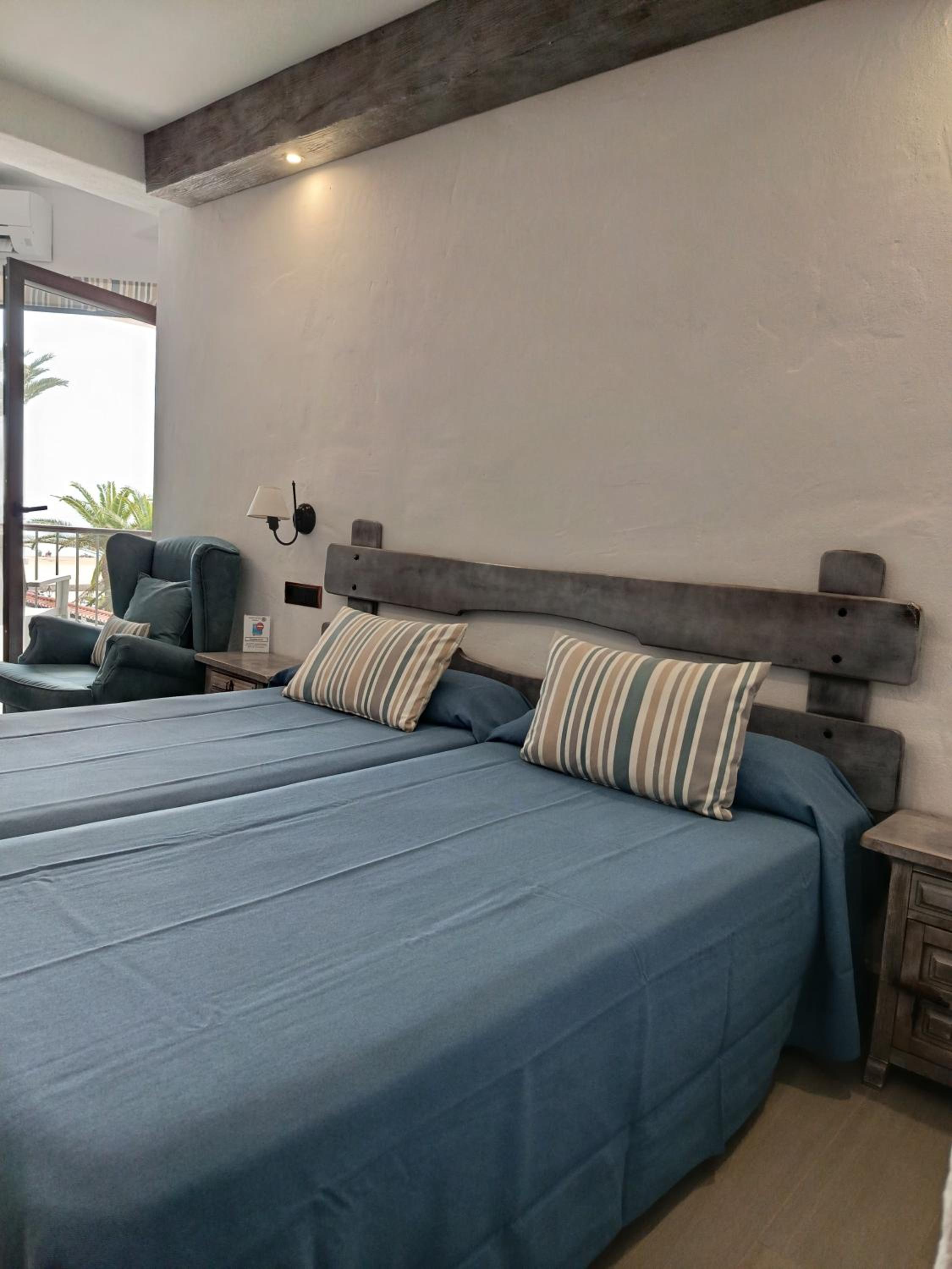 Twin Room with Pool View