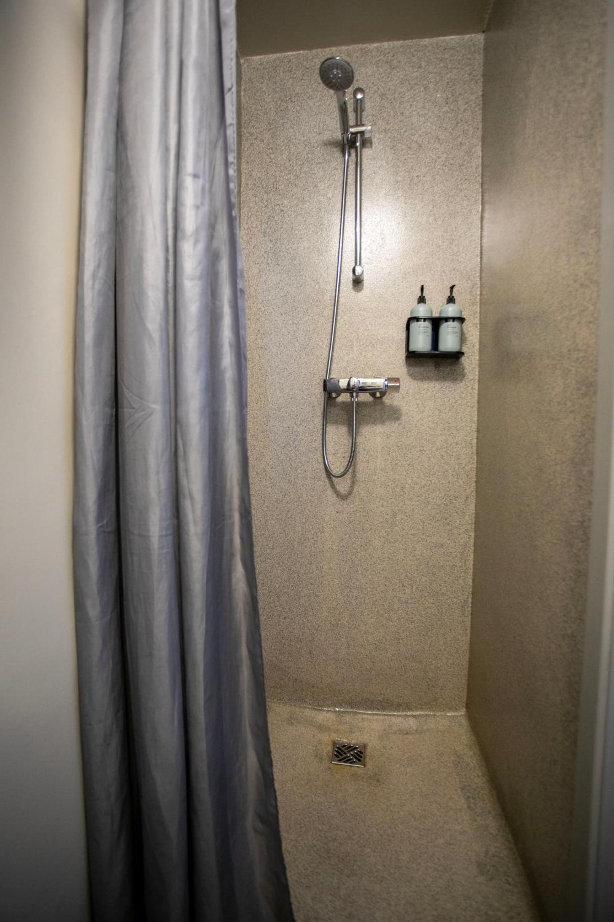 Budget Single Room photo 3