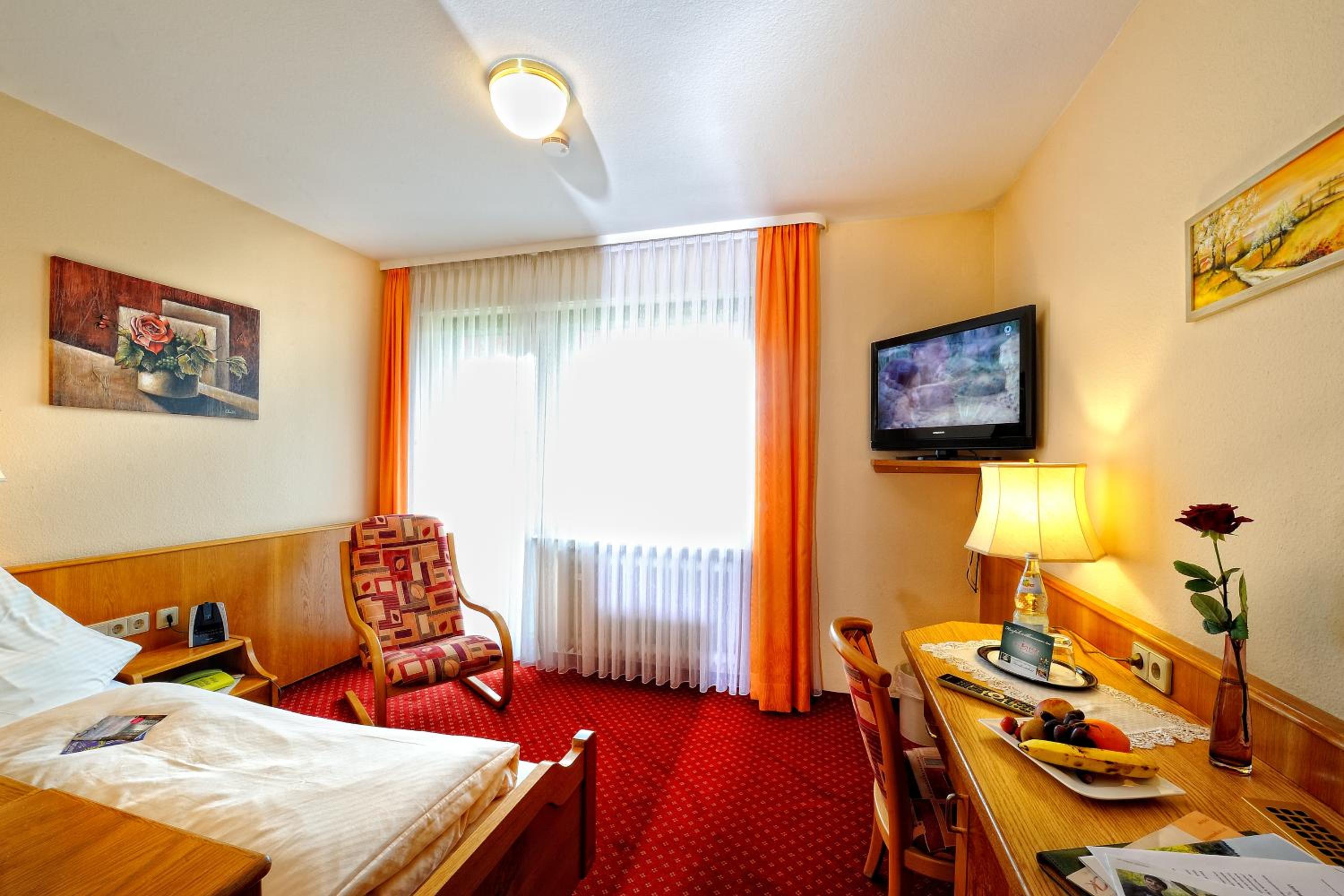 Single Room photo 3