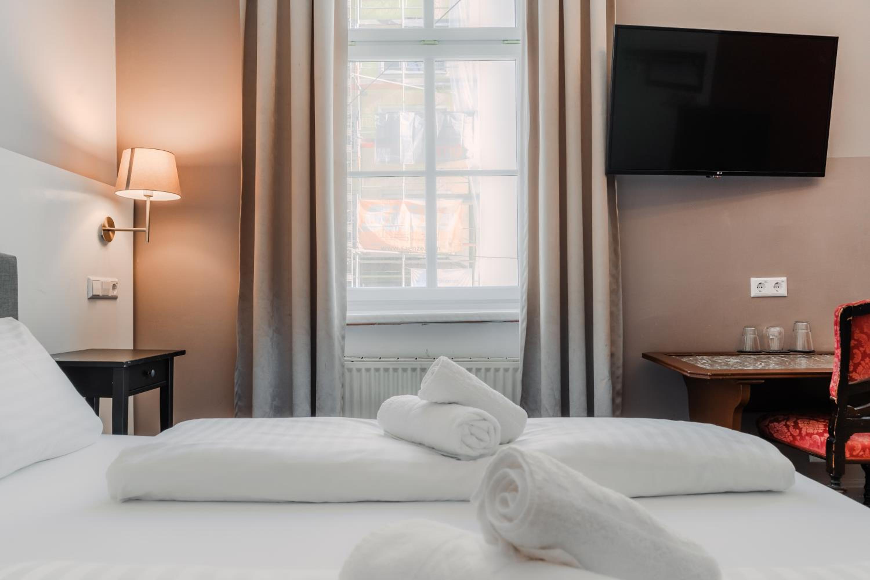 Standard Double Room with Sofa Bed photo 1