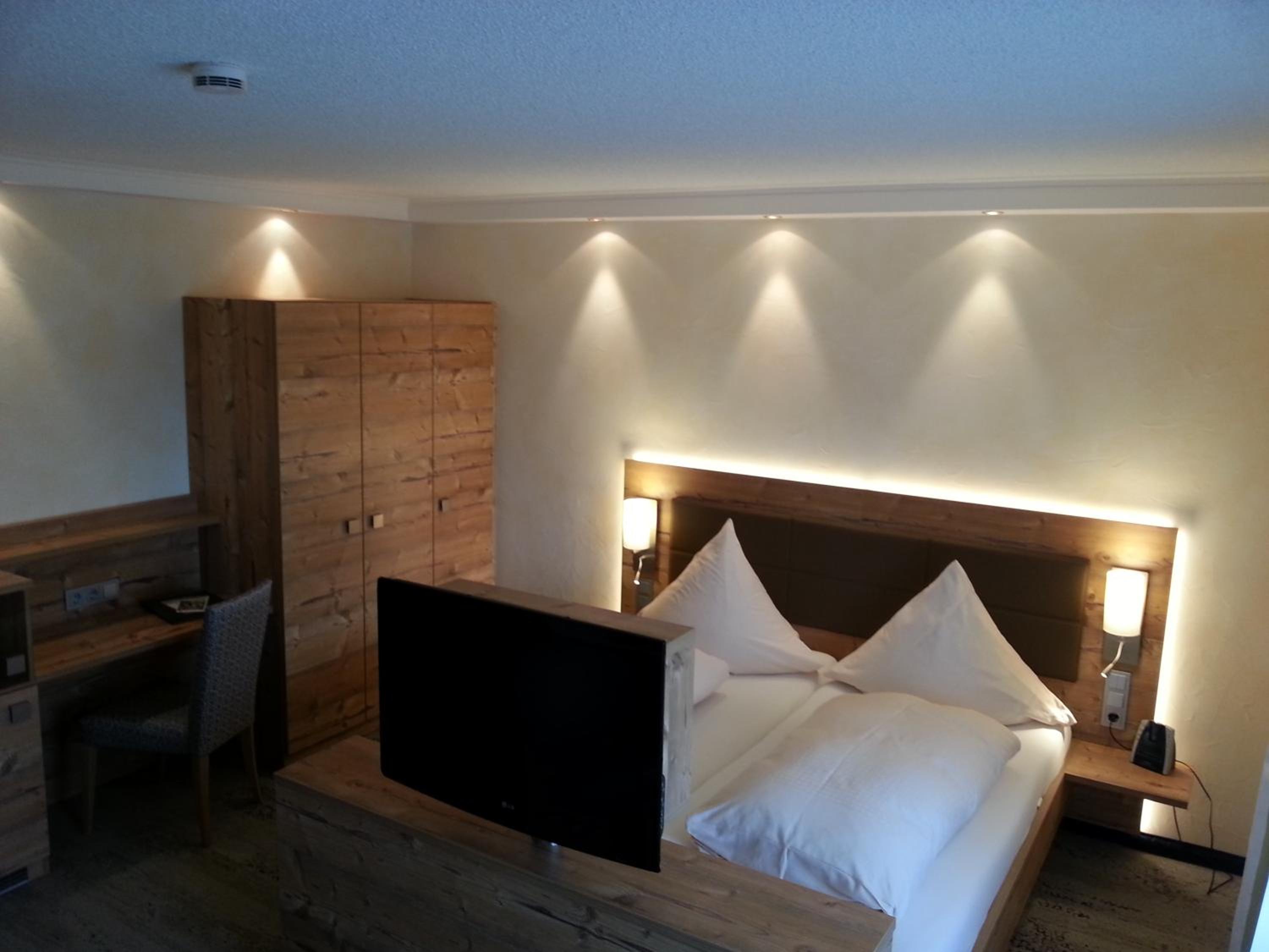 Superior Double Room with Balcony photo 2
