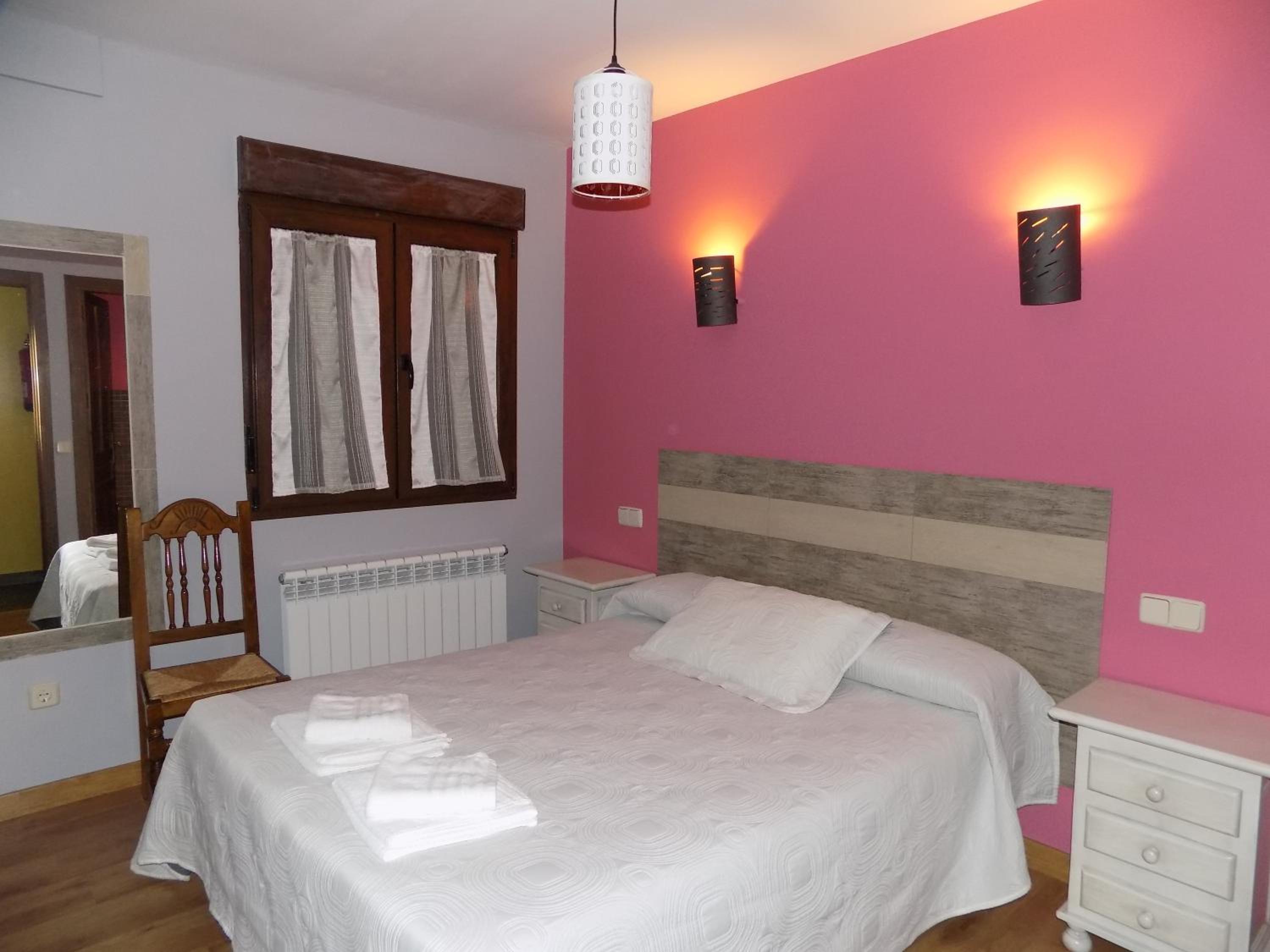 Casa de cuatro habitaciones