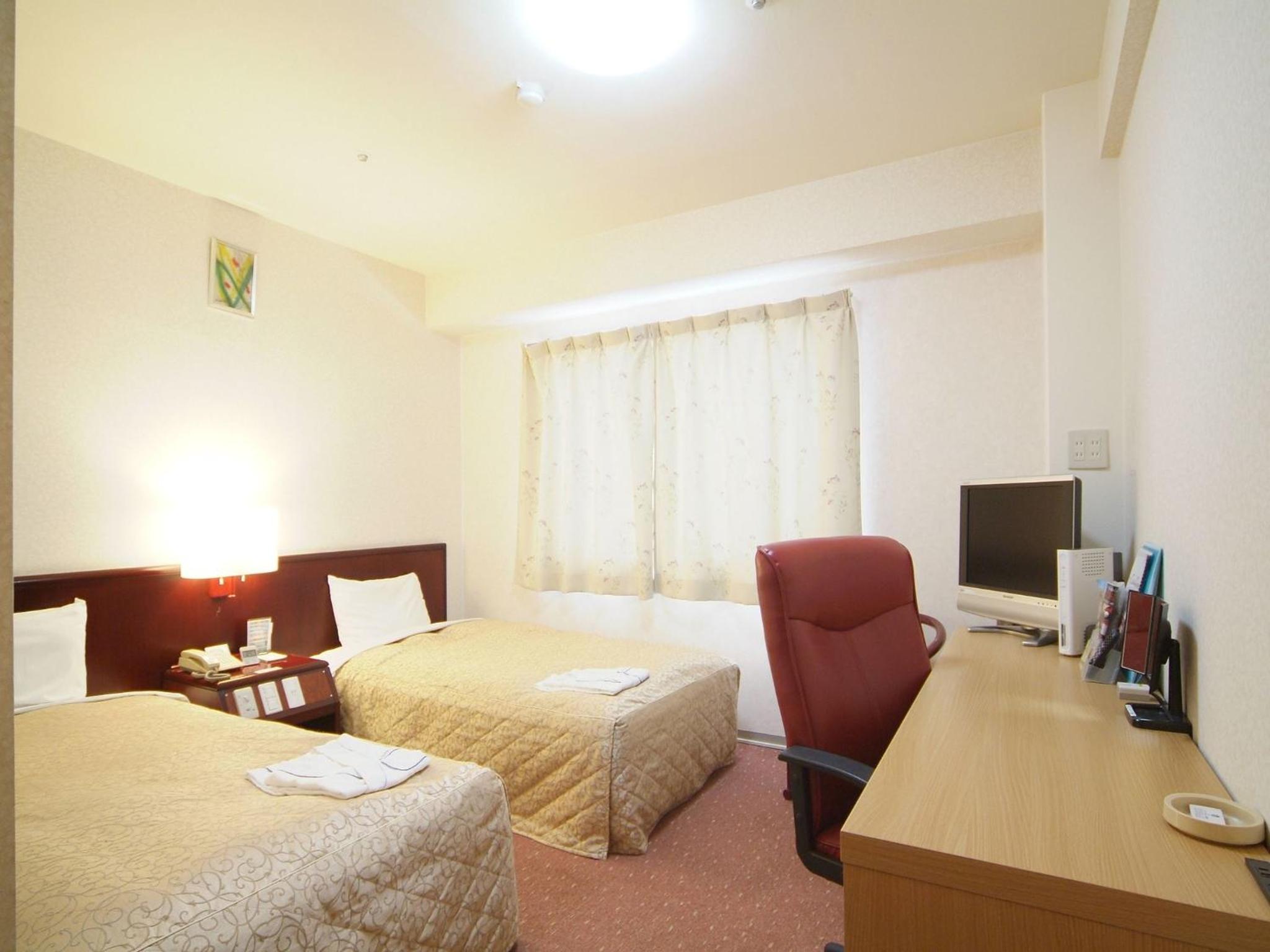 Standard Twin Room - Non-Smoking - Photo 2