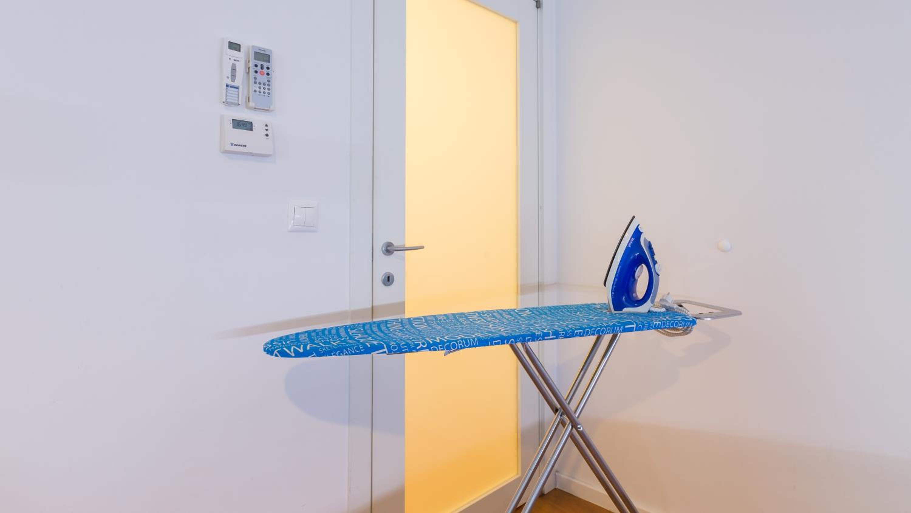 One-Bedroom Apartment (2 - 4 Adults) - Photo 14