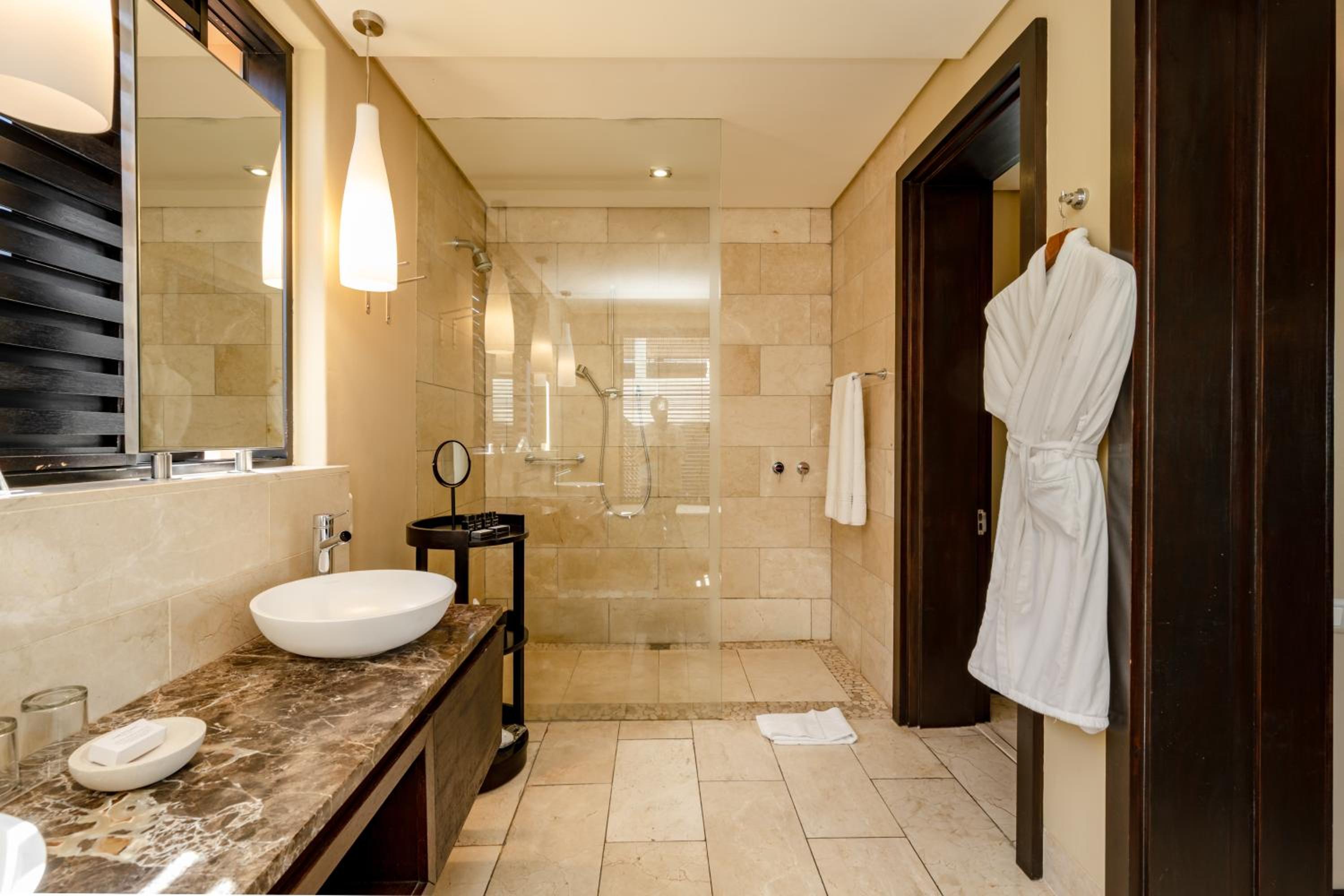 Eco Sky Family Suite