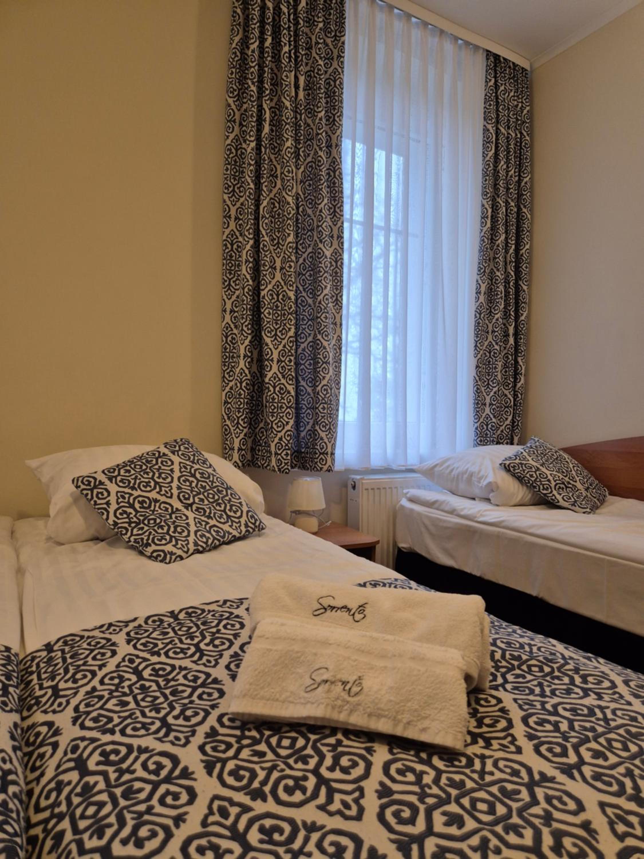 Standard Quadruple Room photo 2