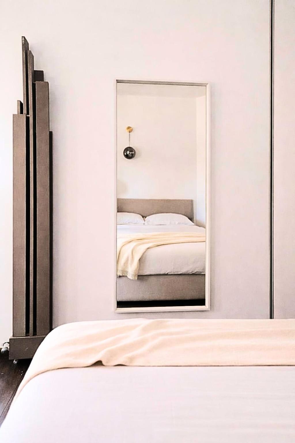 Studio Apartment with Balcony