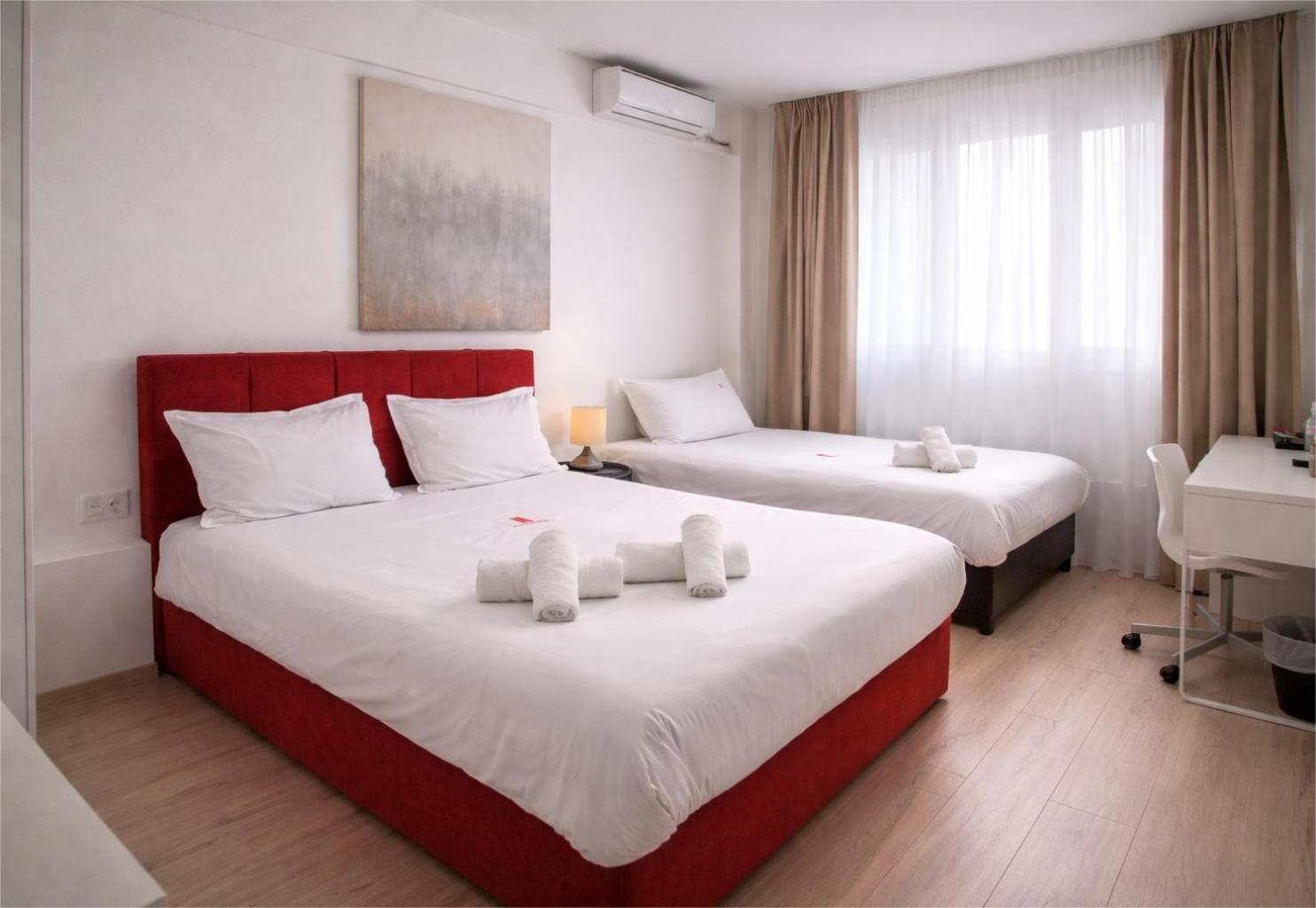 Triple Room - Photo 1