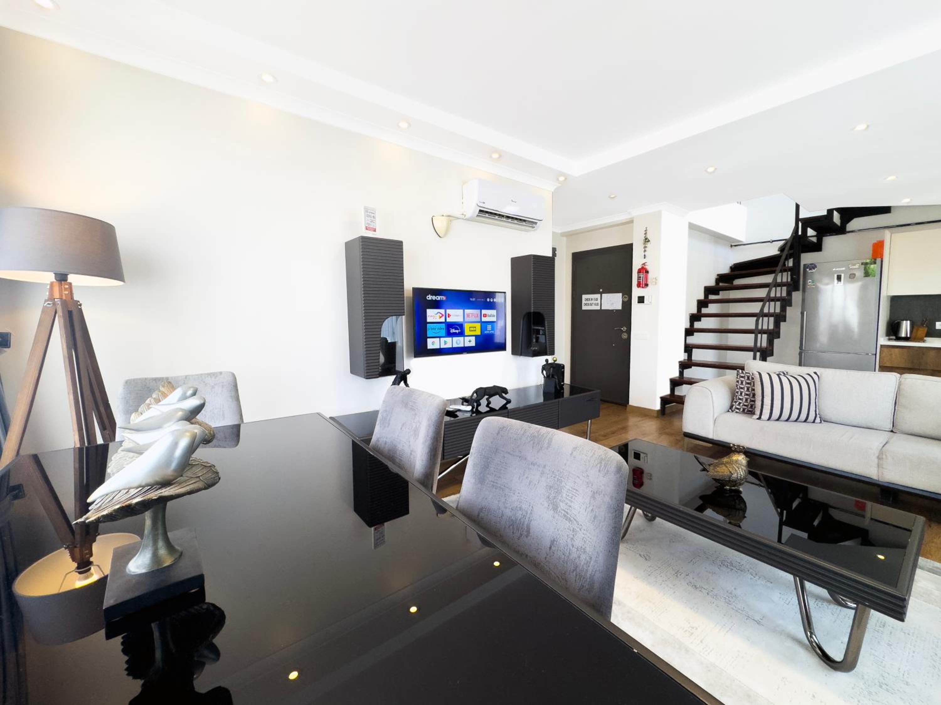Duplex Apartment photo 1