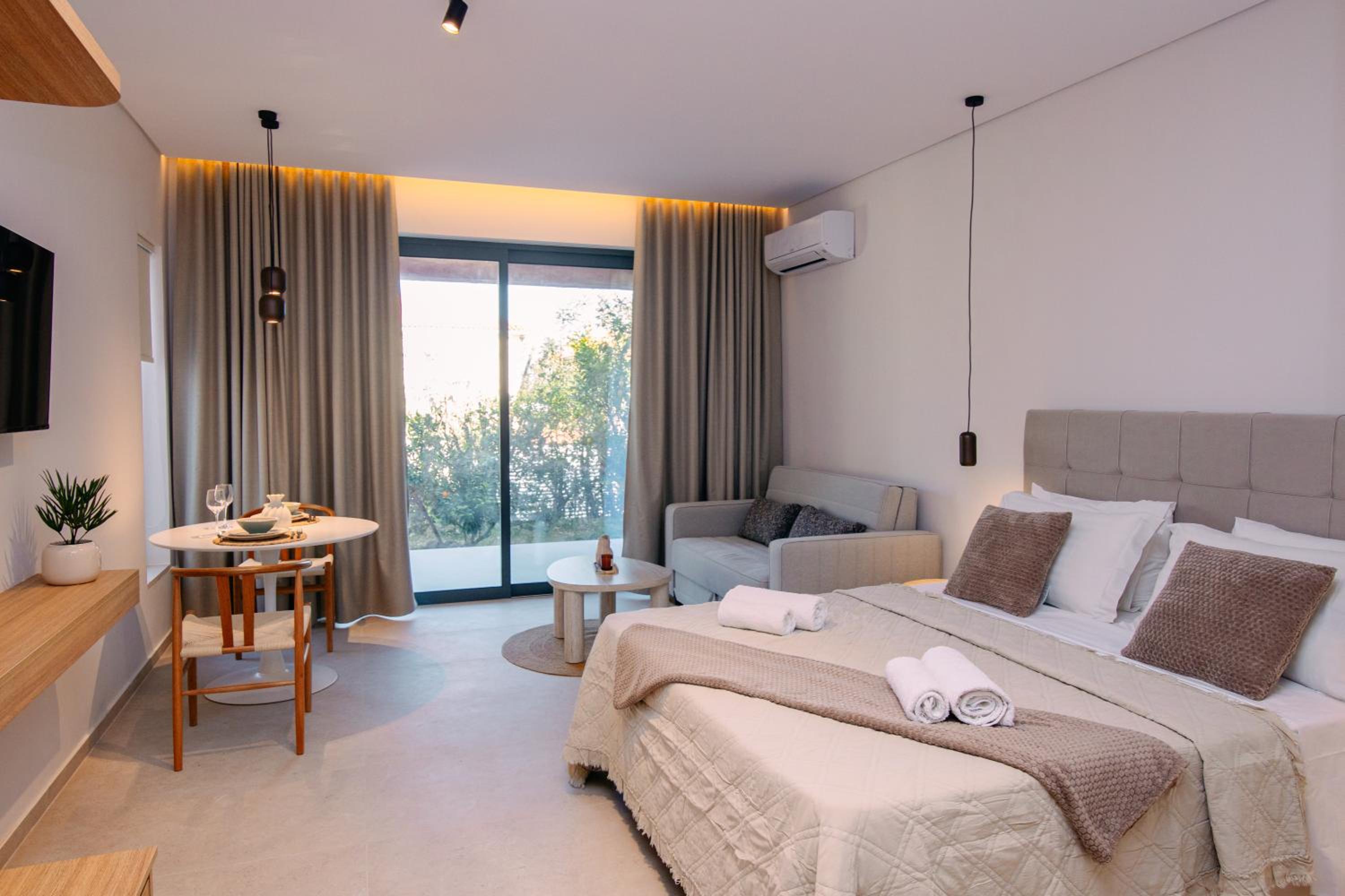 Executive Suite photo 1