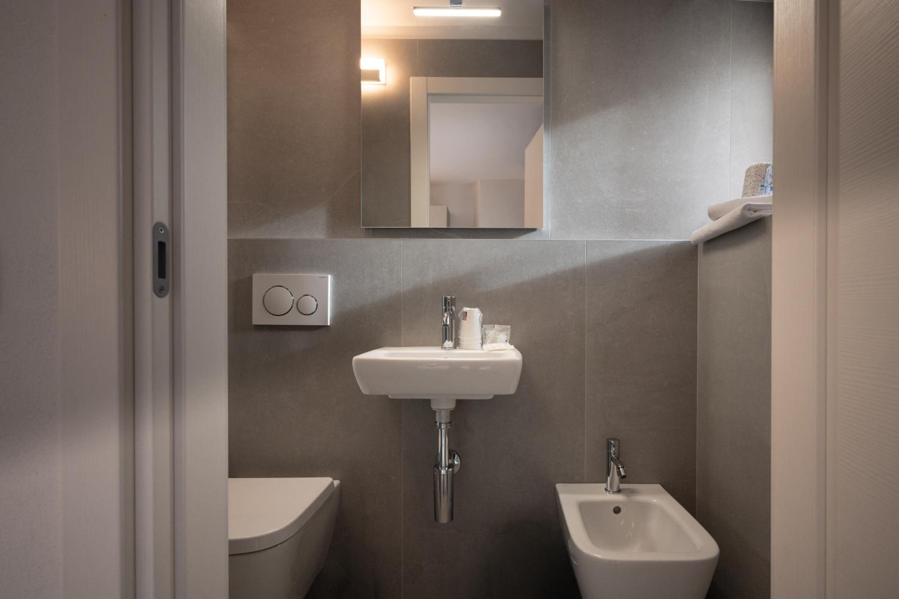 Single Room with Terrace
