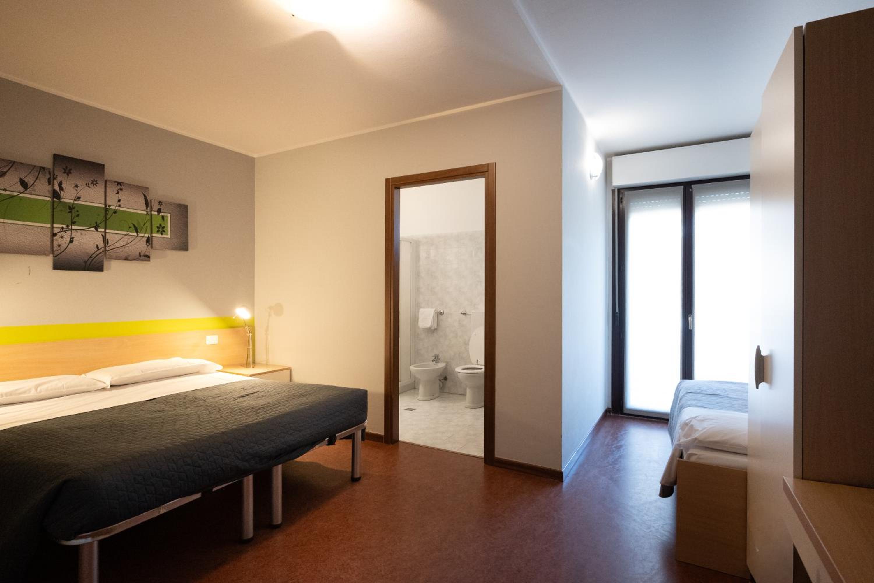 Triple Room with Terrace