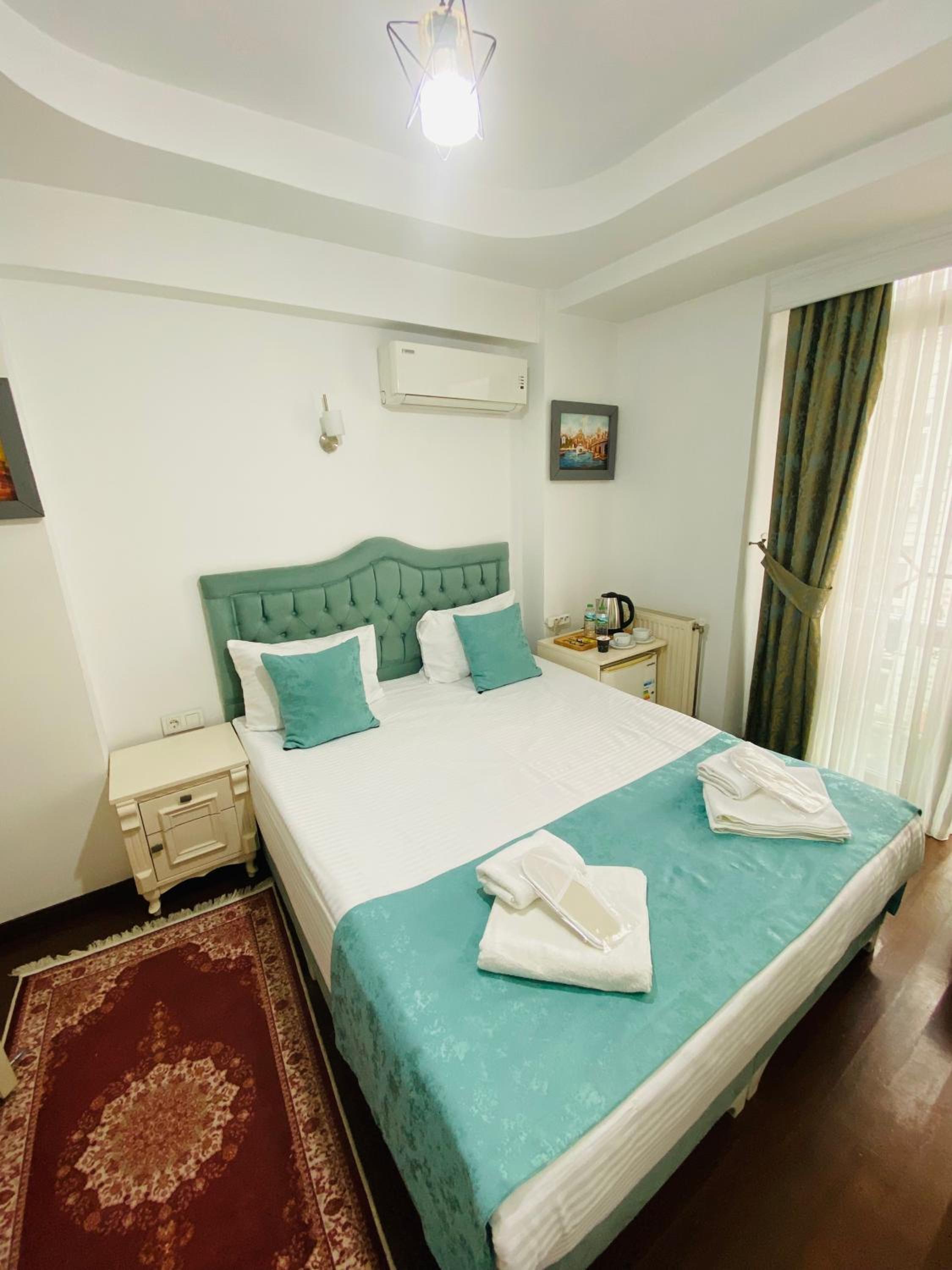 Double Room with Sea View photo 1