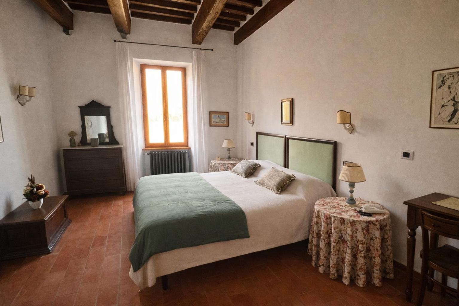 Double or Twin Room with Bathroom