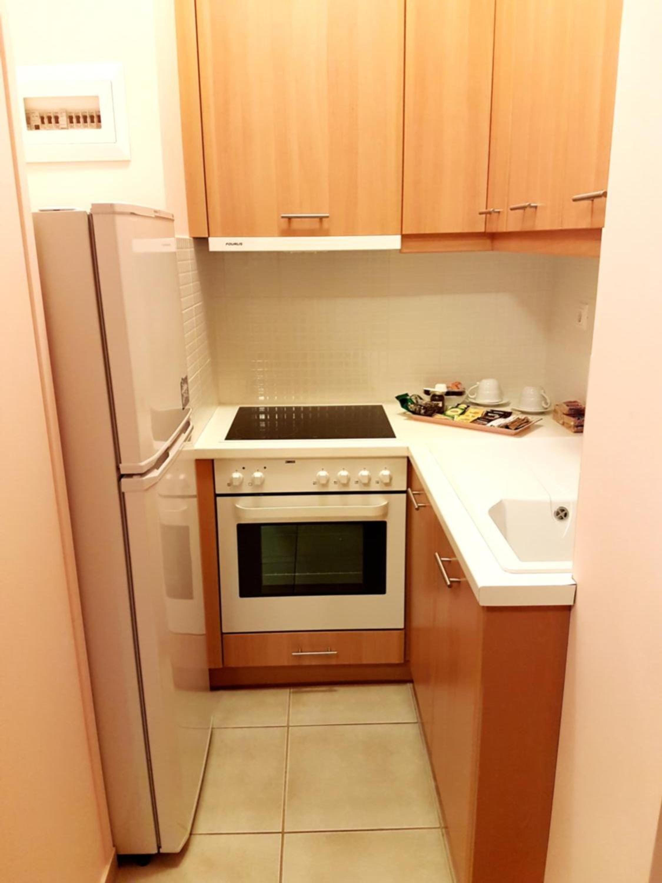 Deluxe Double Room (2 Adults + 1 Child) photo 3