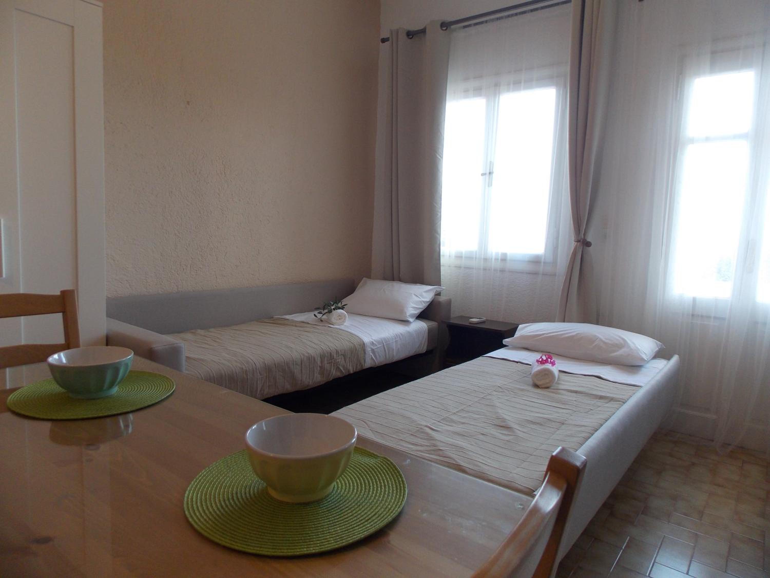 One-Bedroom Apartment with Sea View photo 2
