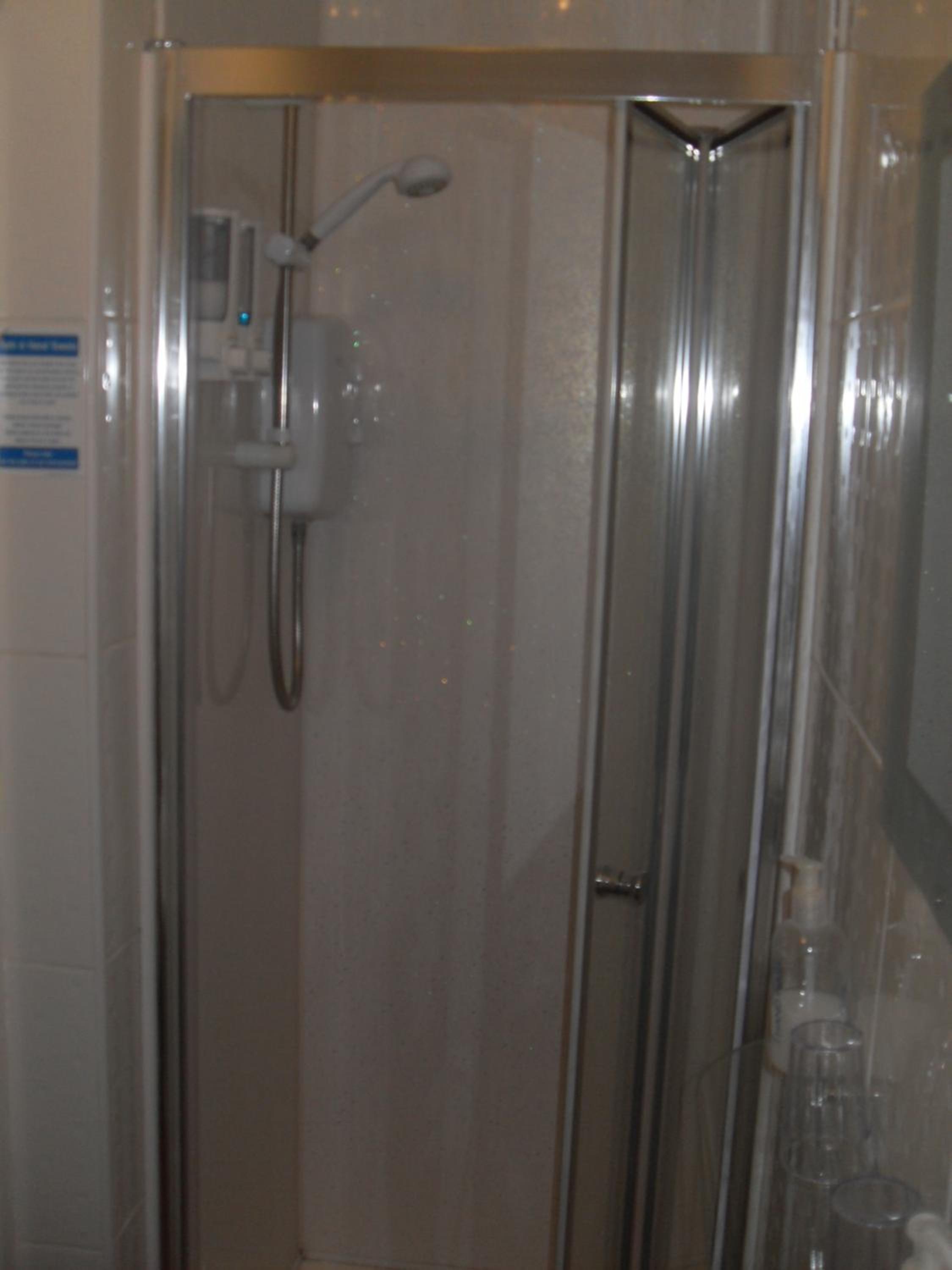 Triple Room - Photo 7