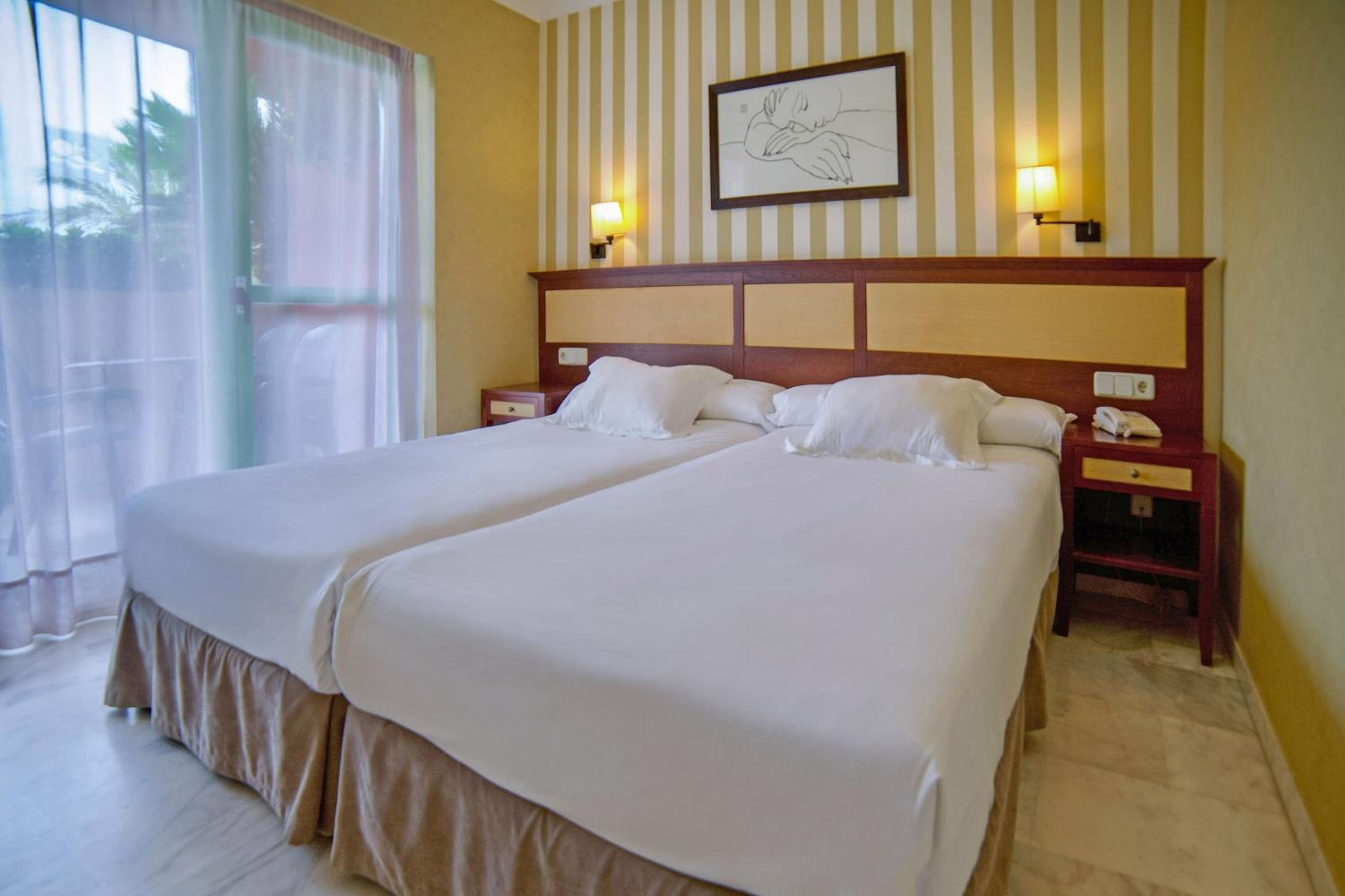 Junior Suite Side Sea View