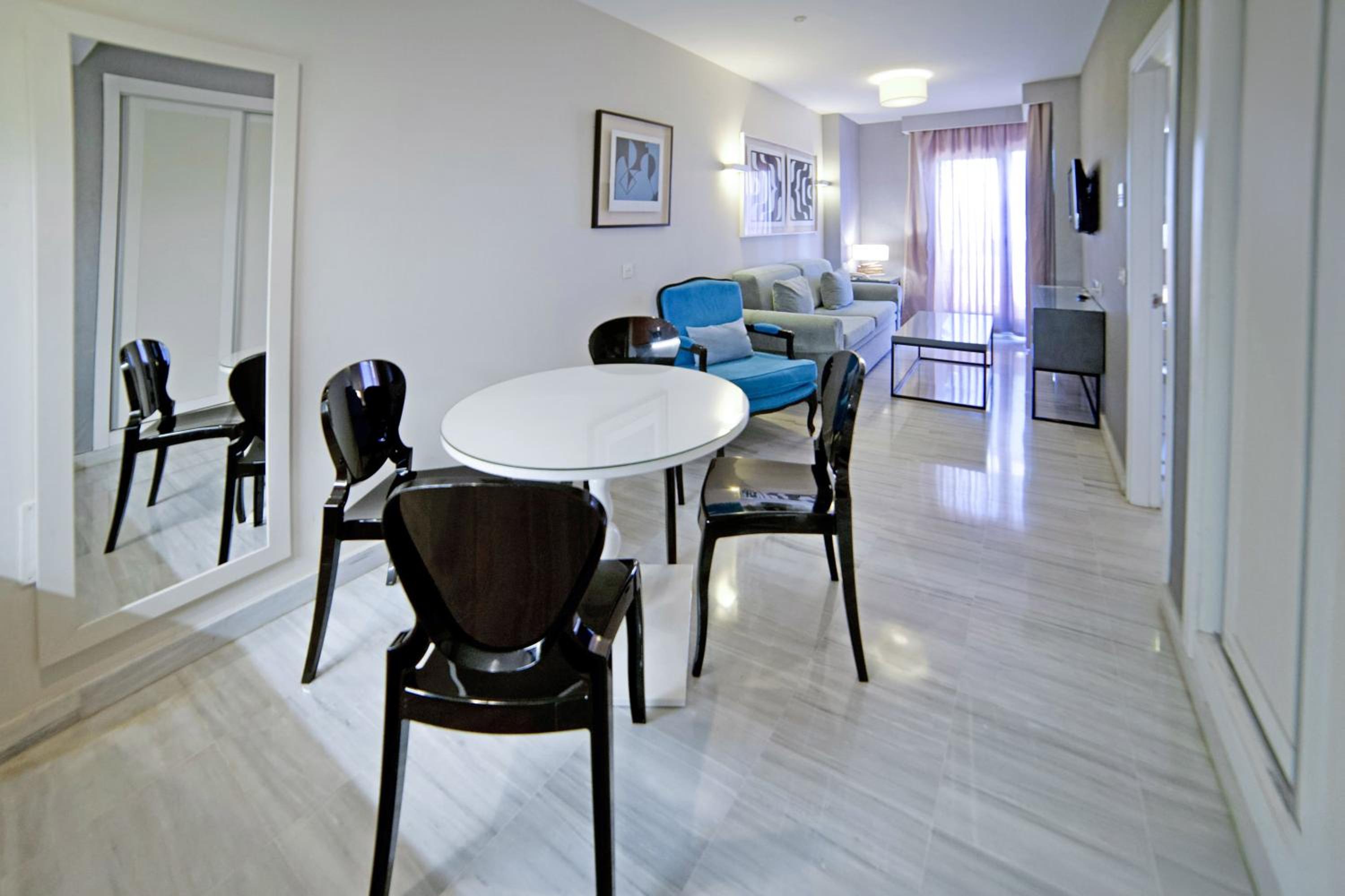 One Bedroom Apartment Sea View photo 3