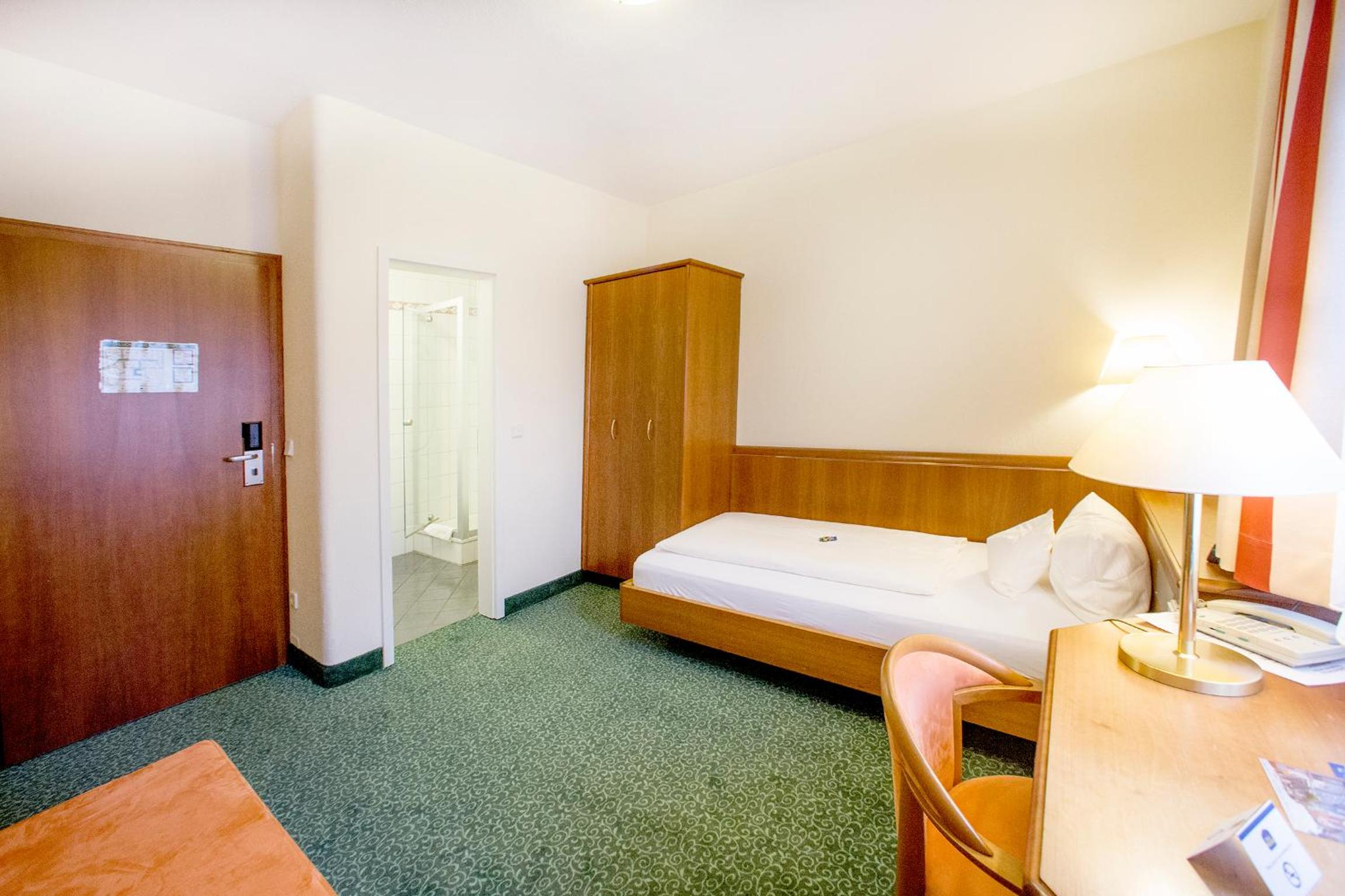 Economy Single Room photo 2