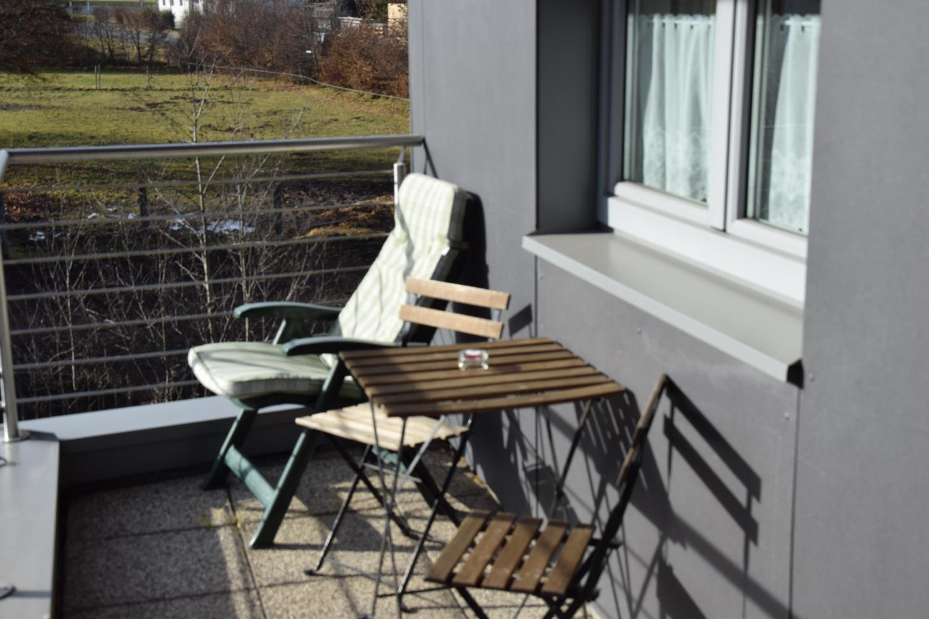 One-Bedroom Apartment with Balcony - Photo 5