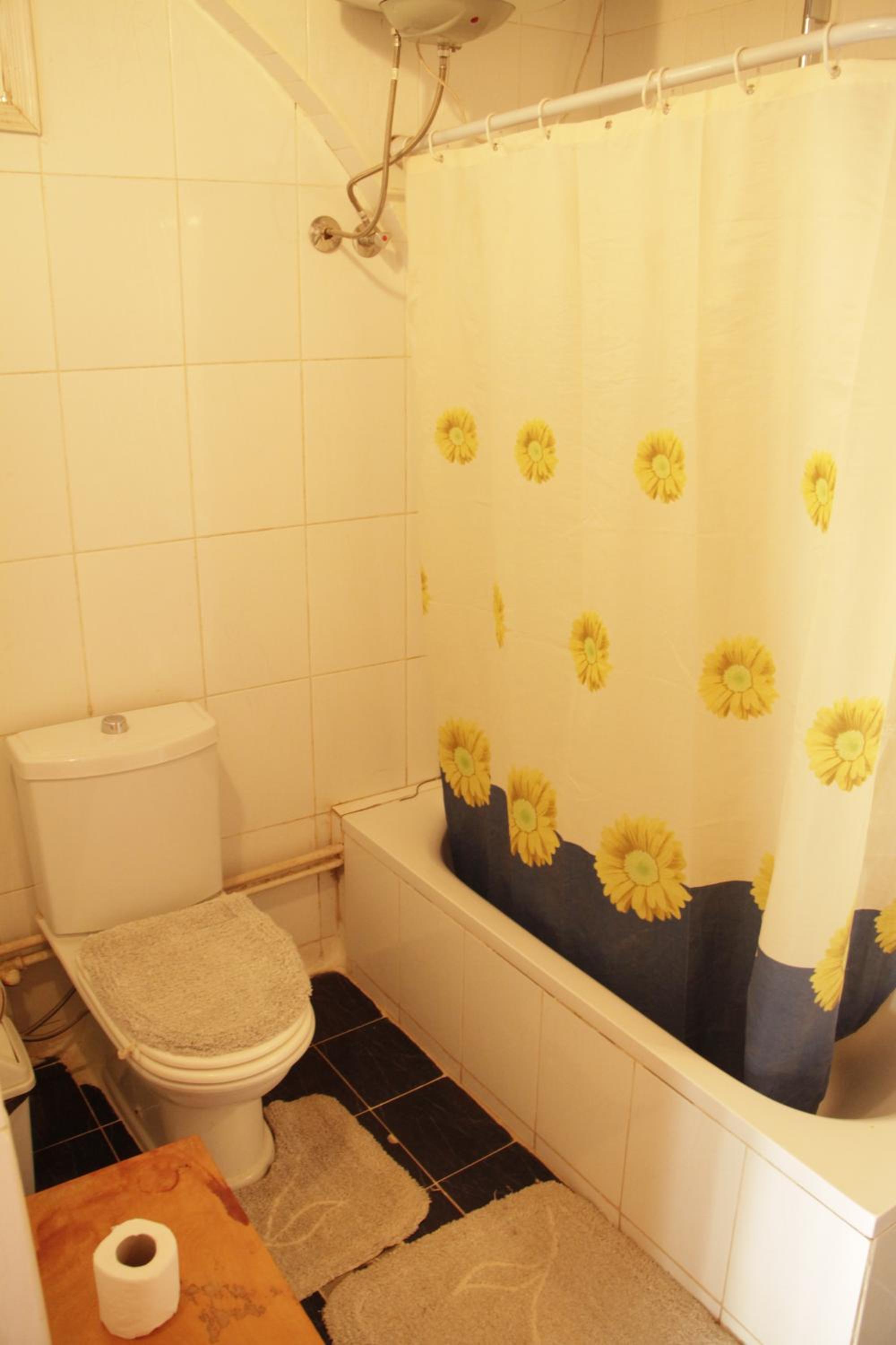 Standard Double or Twin Room - Photo 4