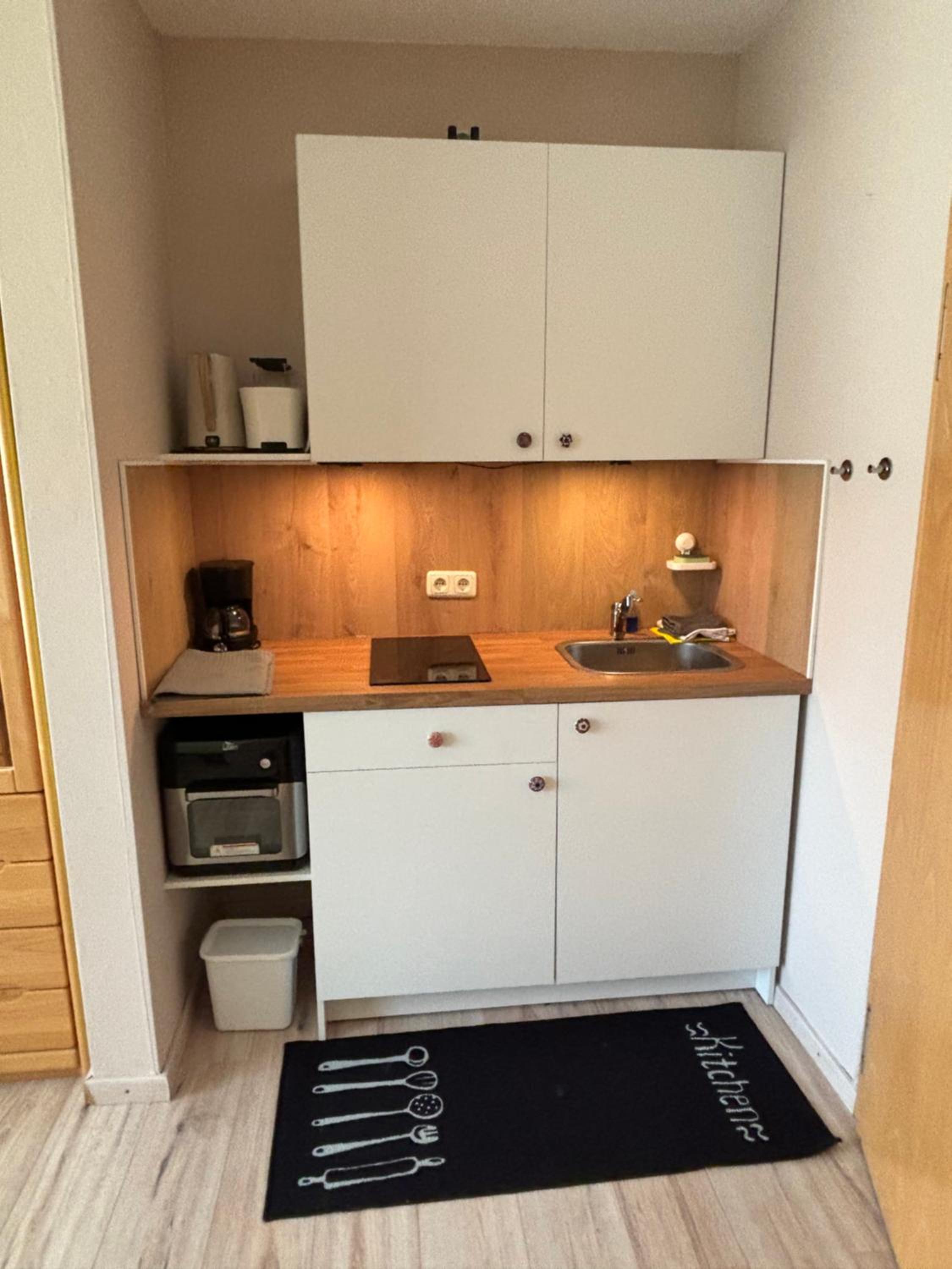 Large Double Room photo 1