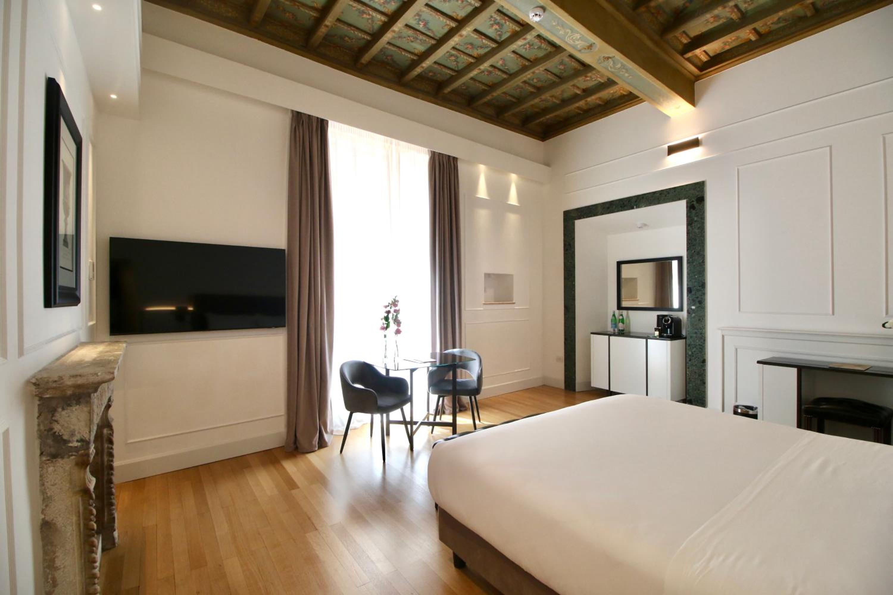 Two Connecting Deluxe Double Rooms photo 3