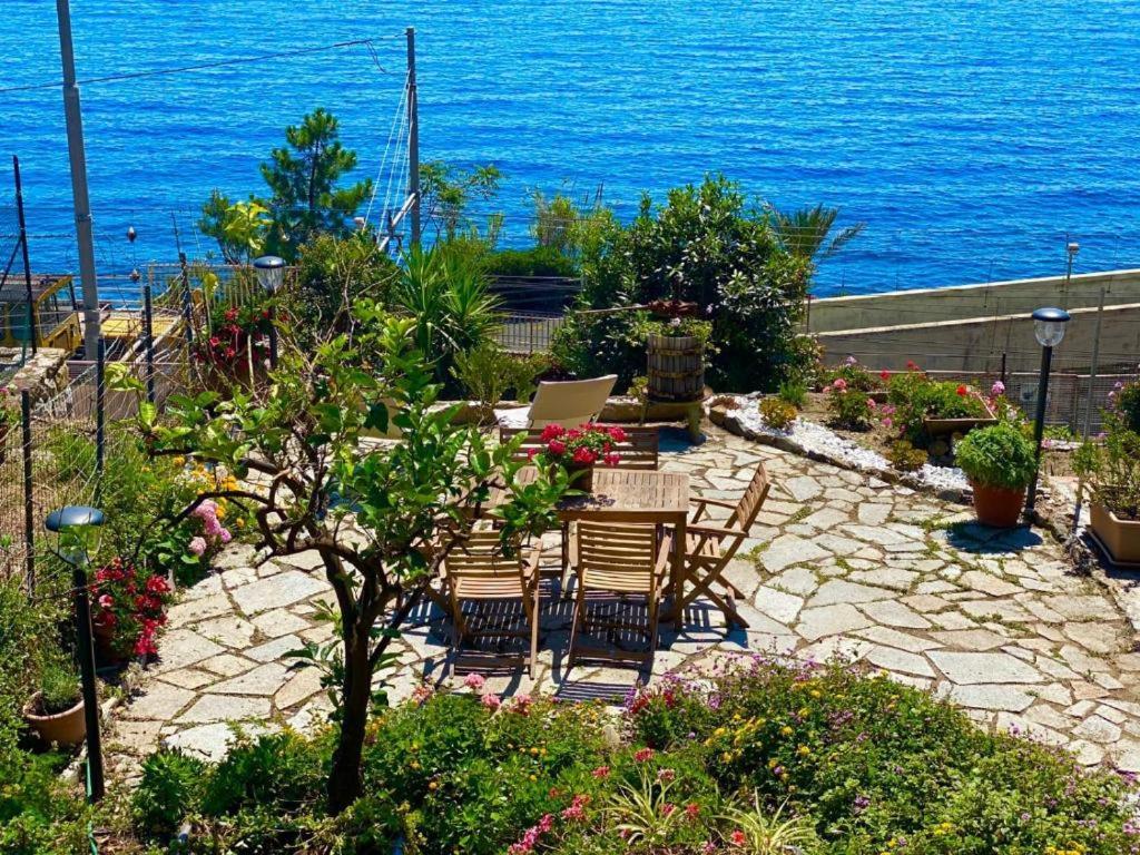 Two-Bedroom Apartment with Sea View photo 1