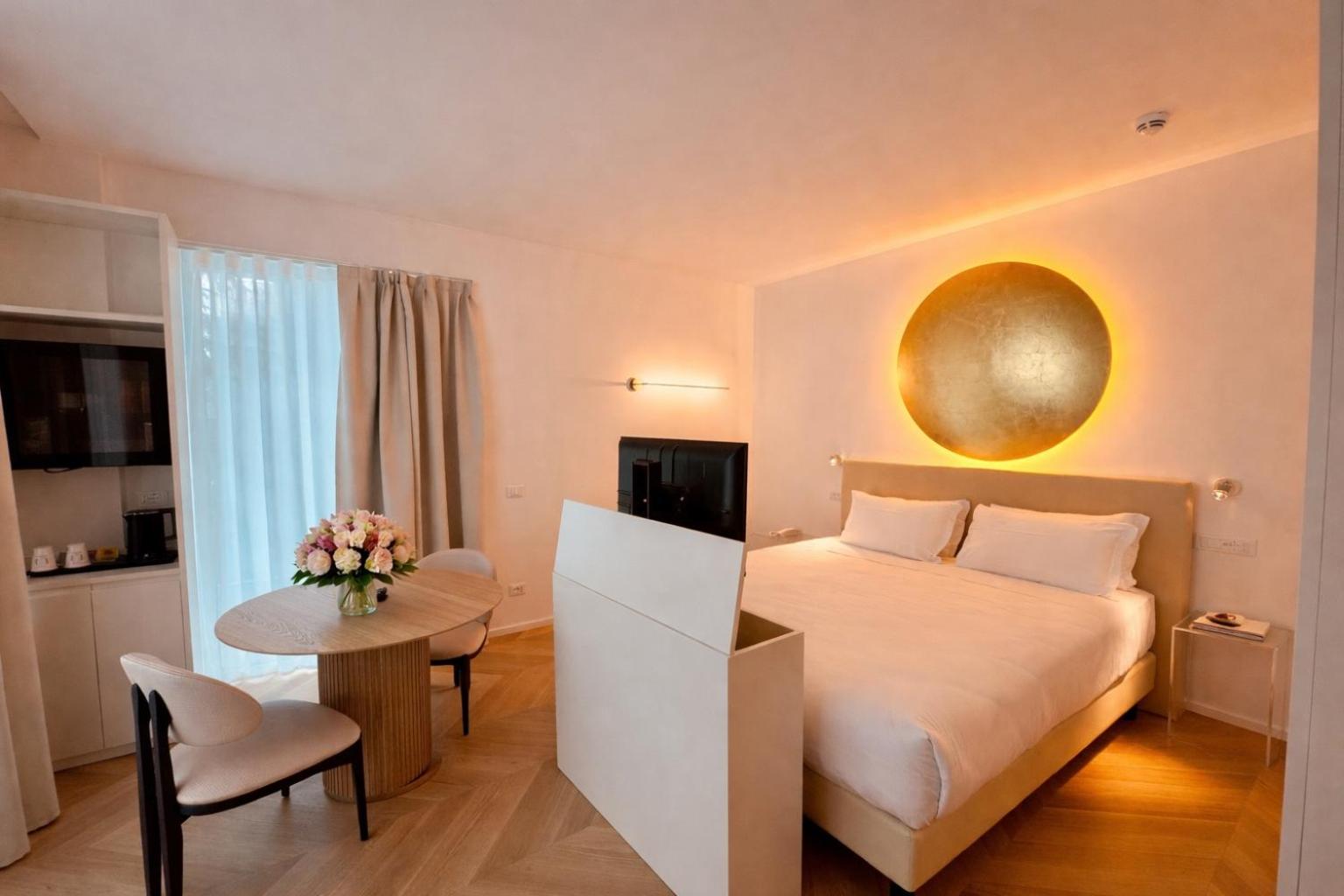 Junior Suite with Sea View photo 2