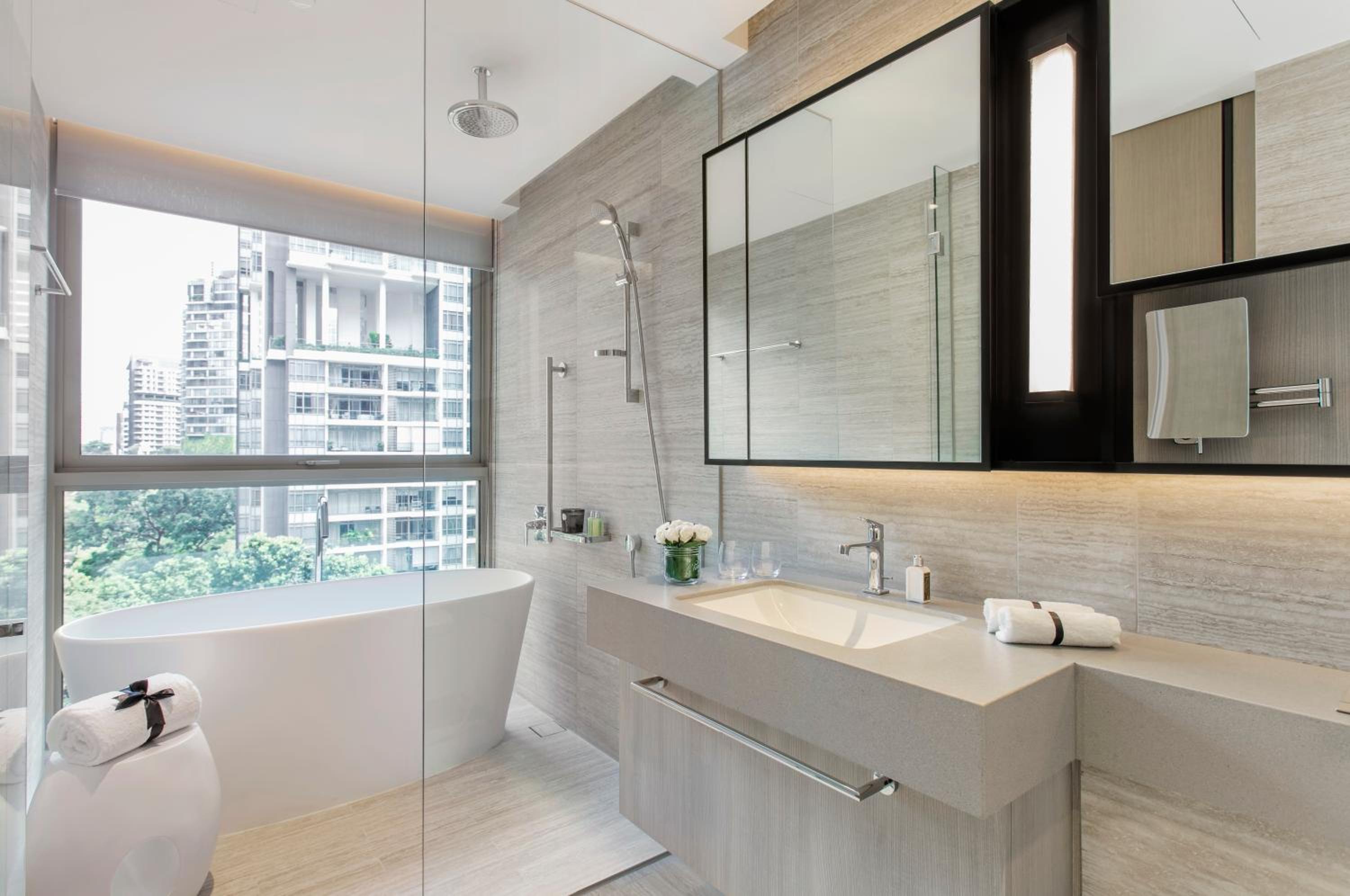Premier One-Bedroom Suite