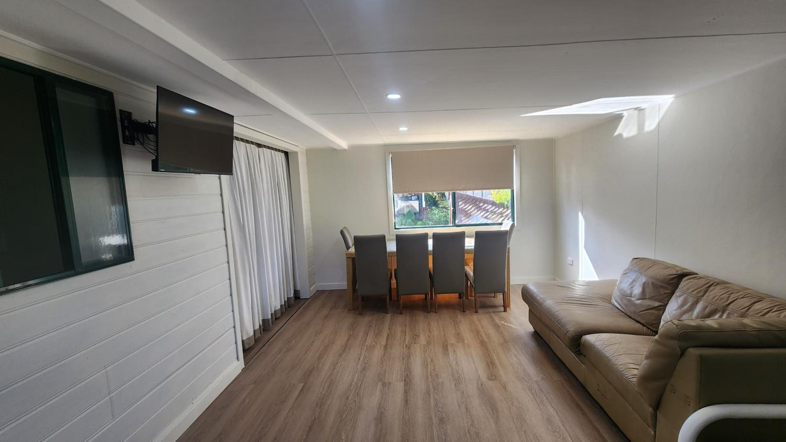 Two-Bedroom Bungalow photo 2