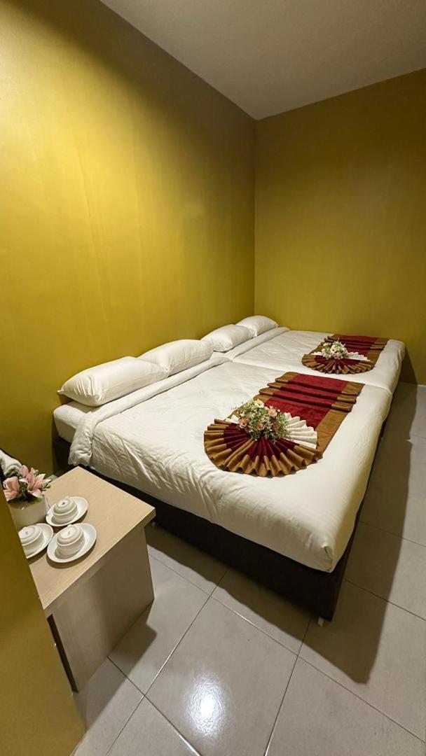 Triple Room with Private Bathroom