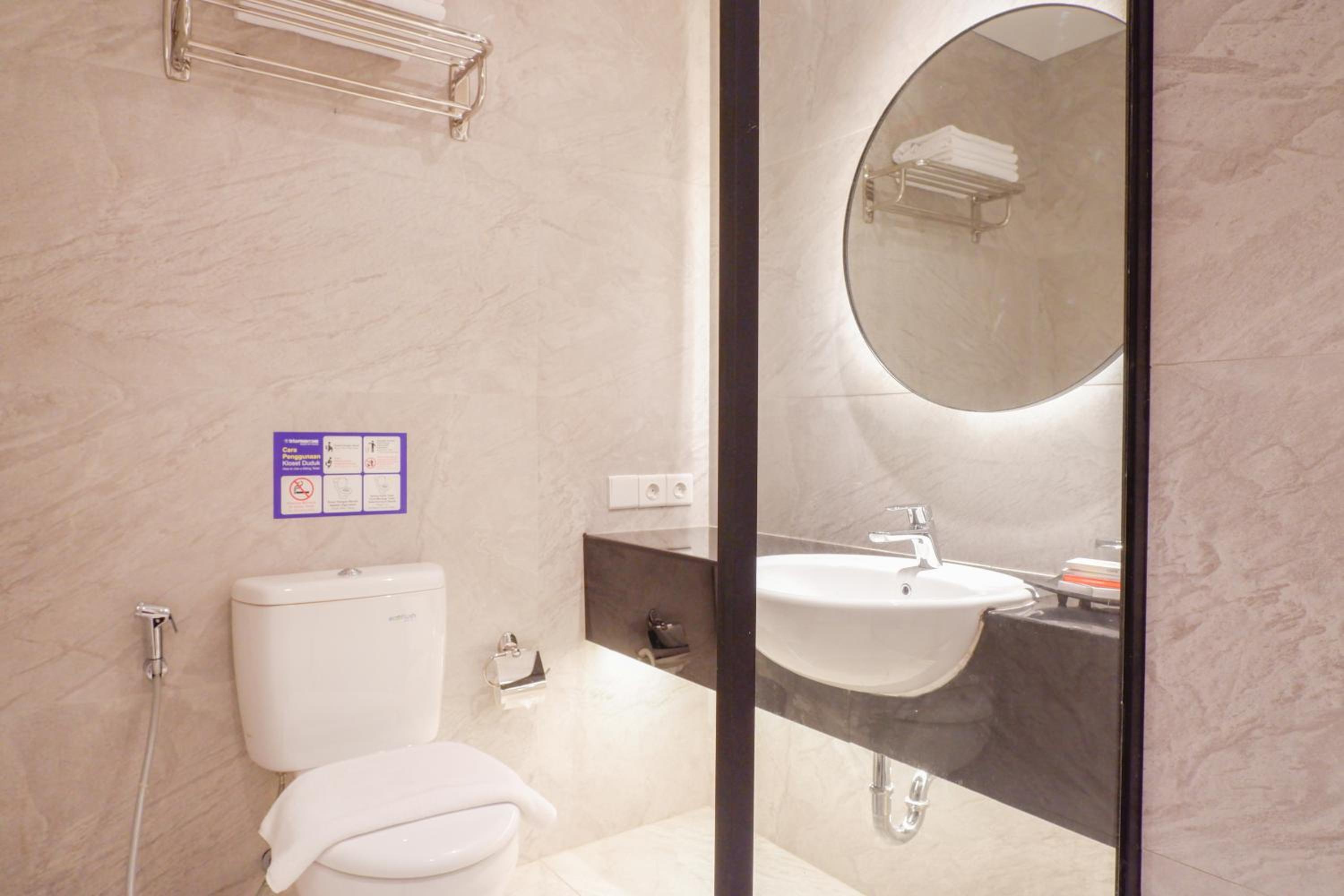 Deluxe King Room photo 3