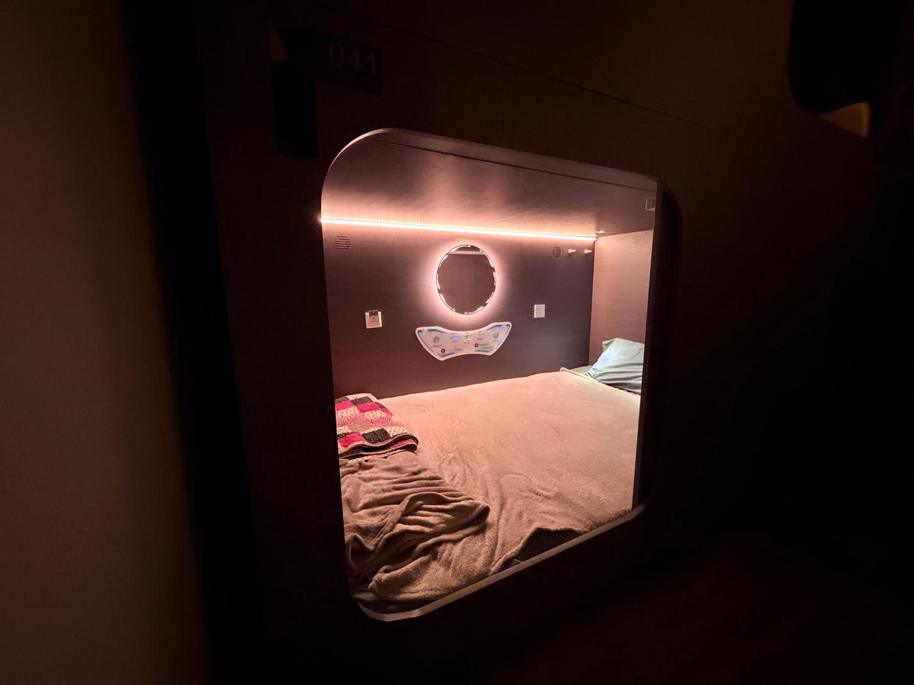 Bunk Bed in Mixed Dormitory Room photo 3