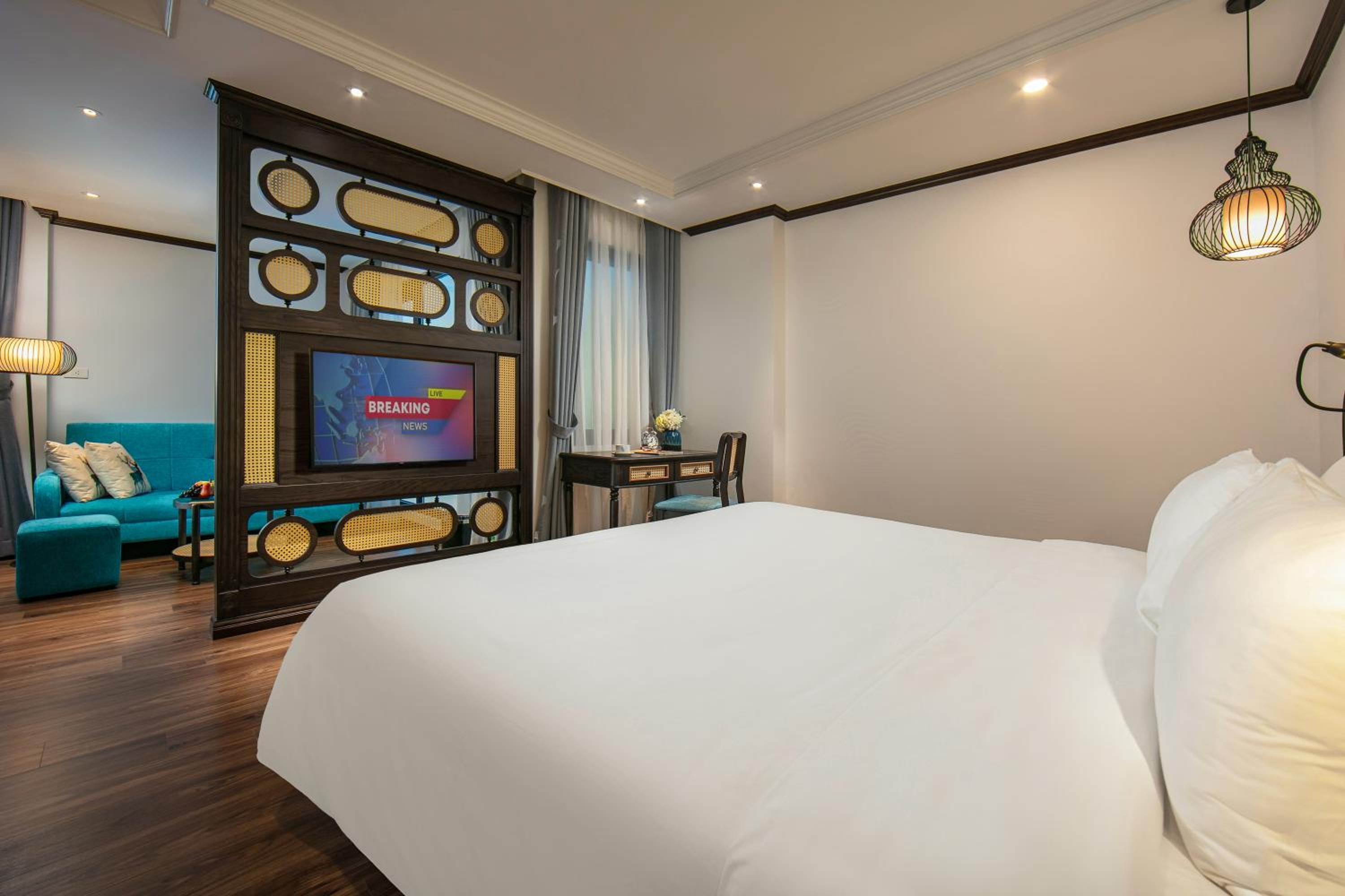 Large Double Room