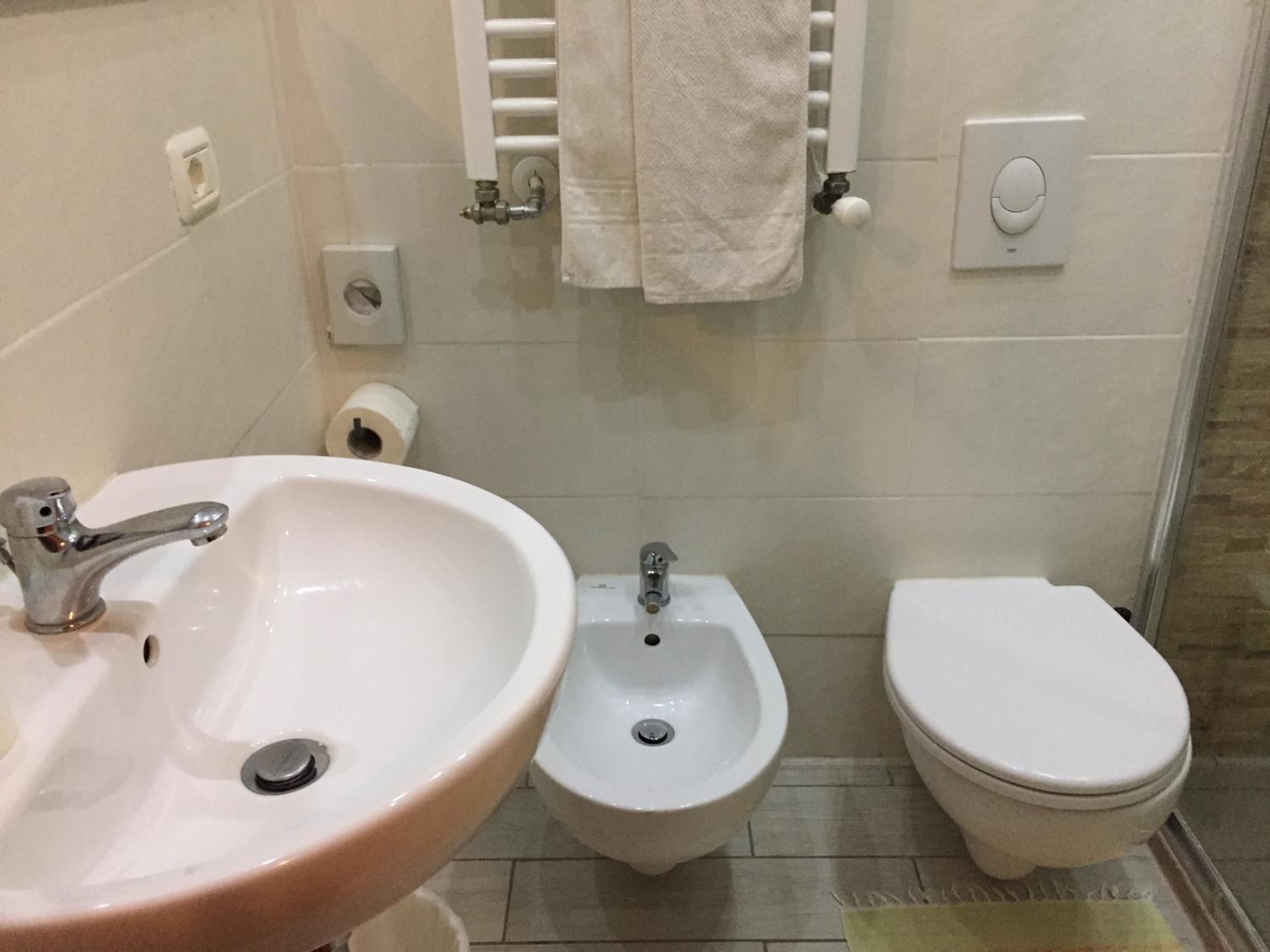 Economy Double or Twin Room - Photo 2