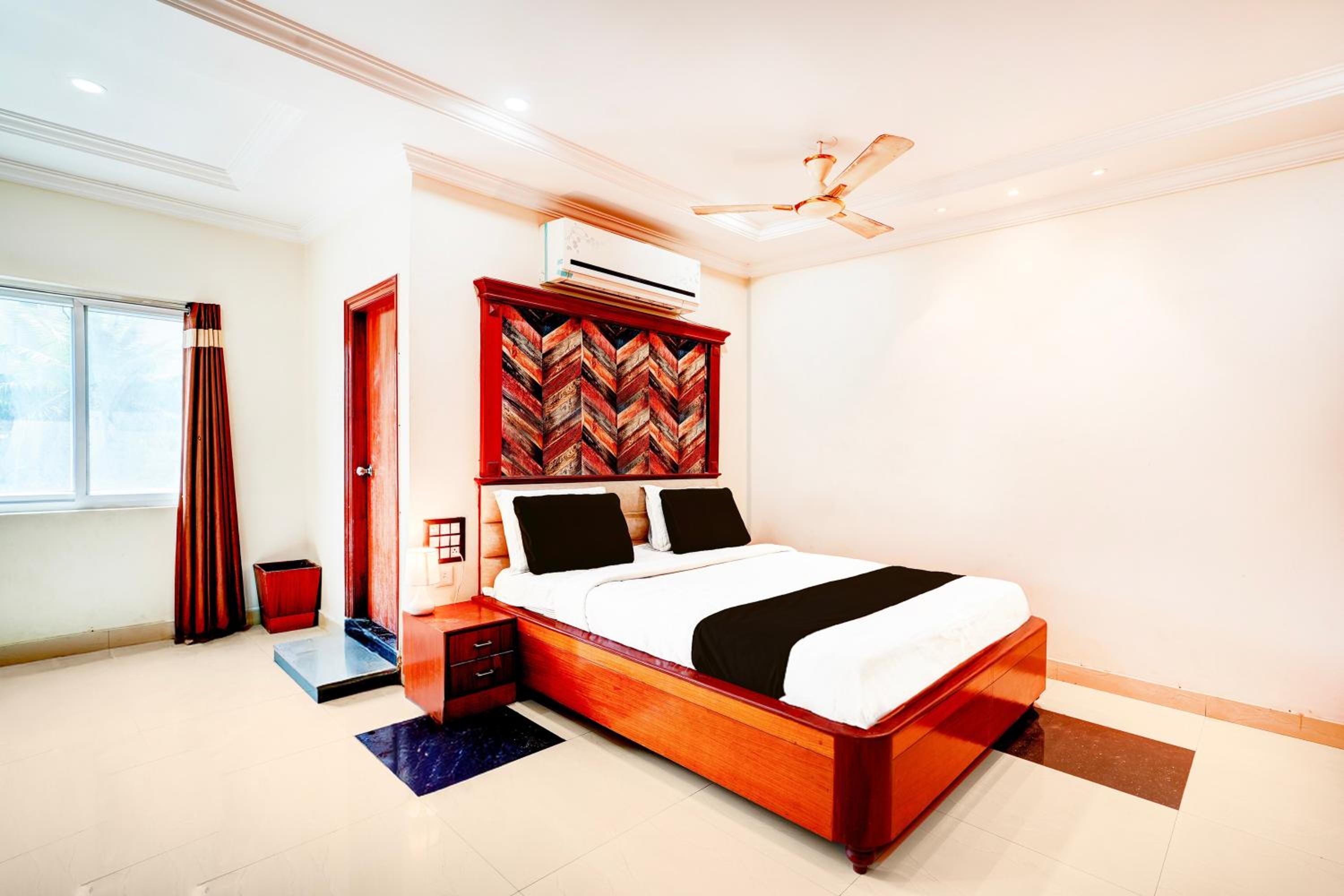 Deluxe Triple Room photo 2