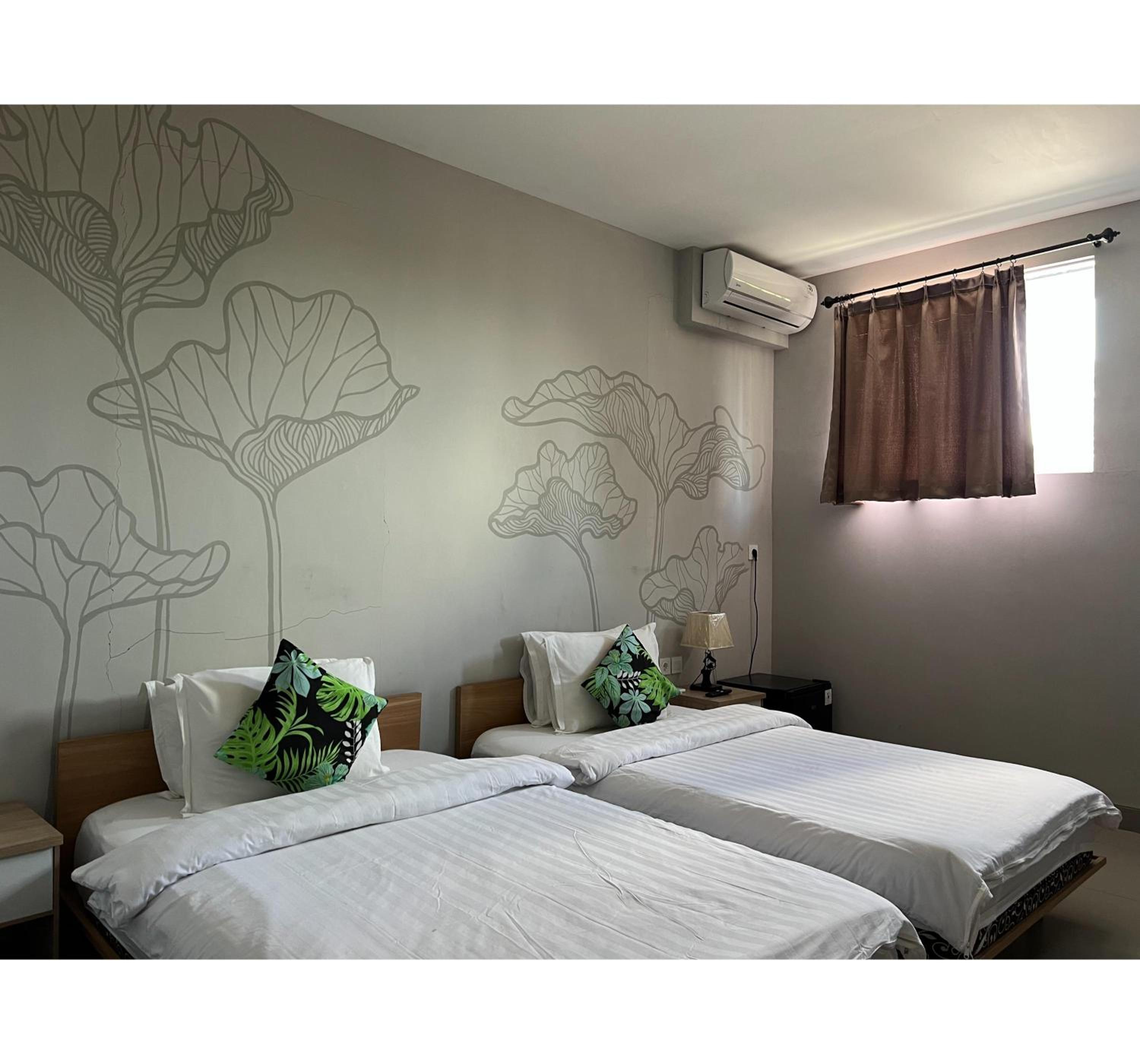 Twin Room with Balcony