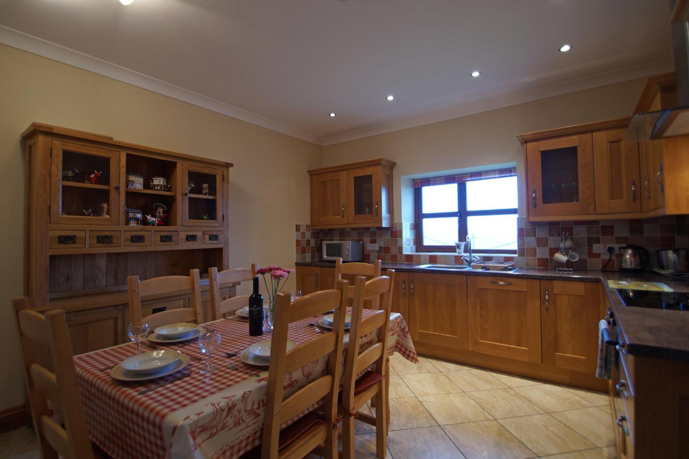 Three-Bedroom Holiday Home  photo 3