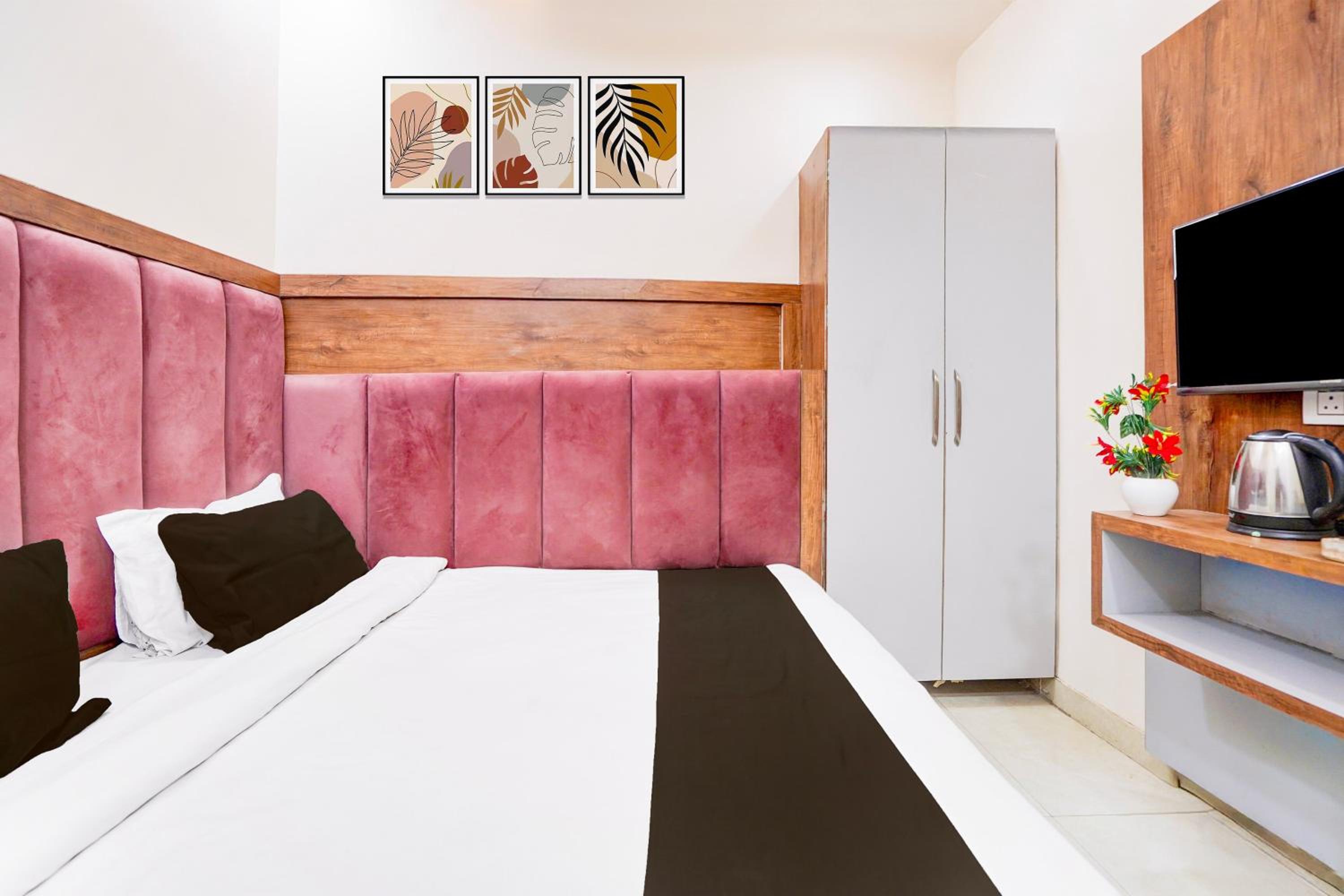 Deluxe Triple Room photo 3