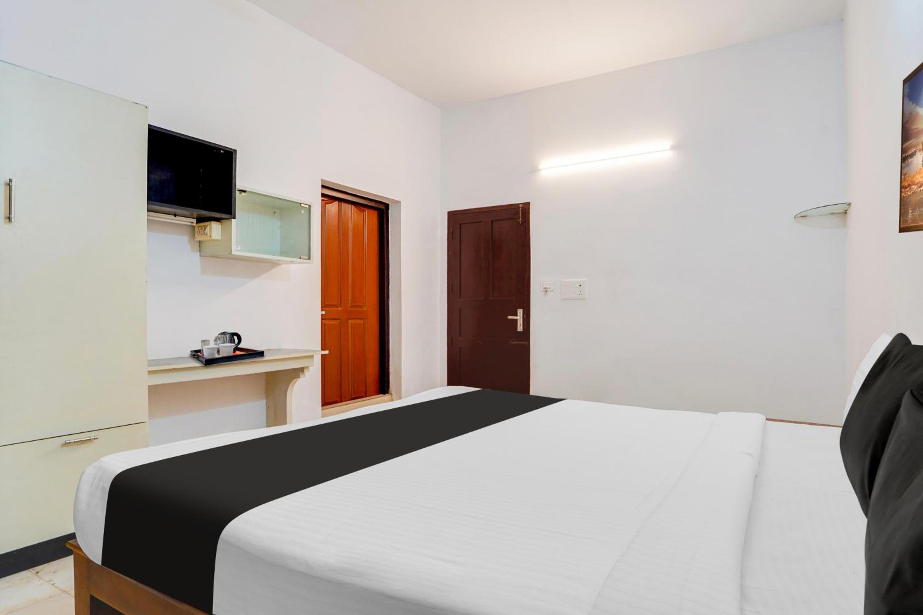 Deluxe Double Room photo 2