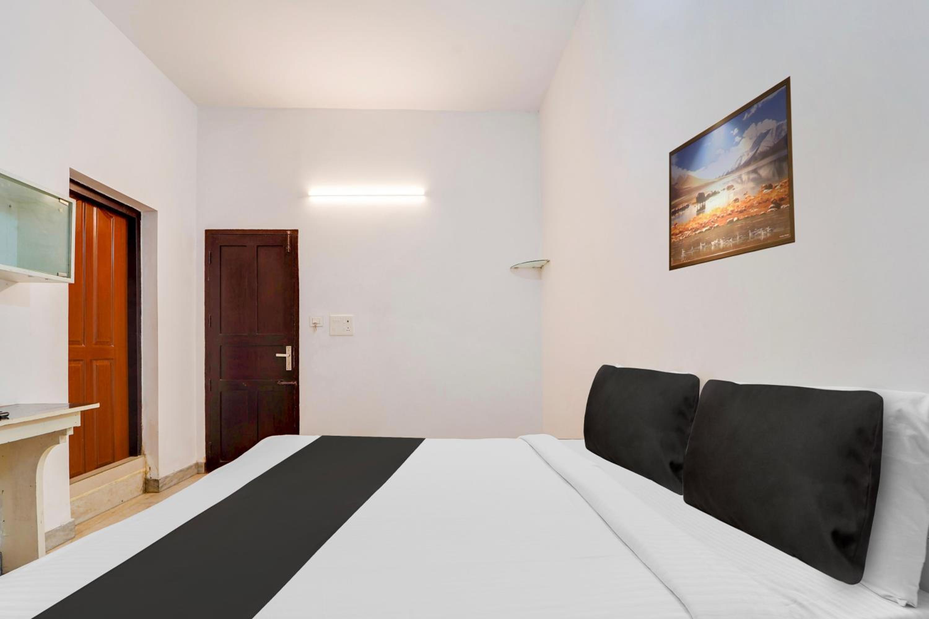 Small Double Room