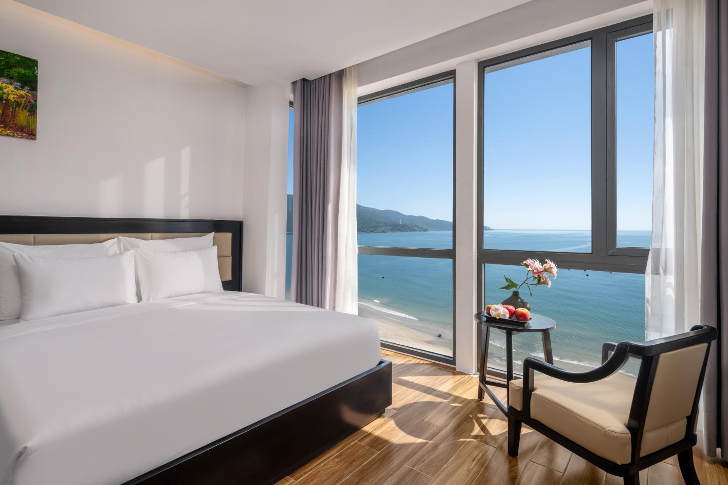 Deluxe Triple Room with Sea View