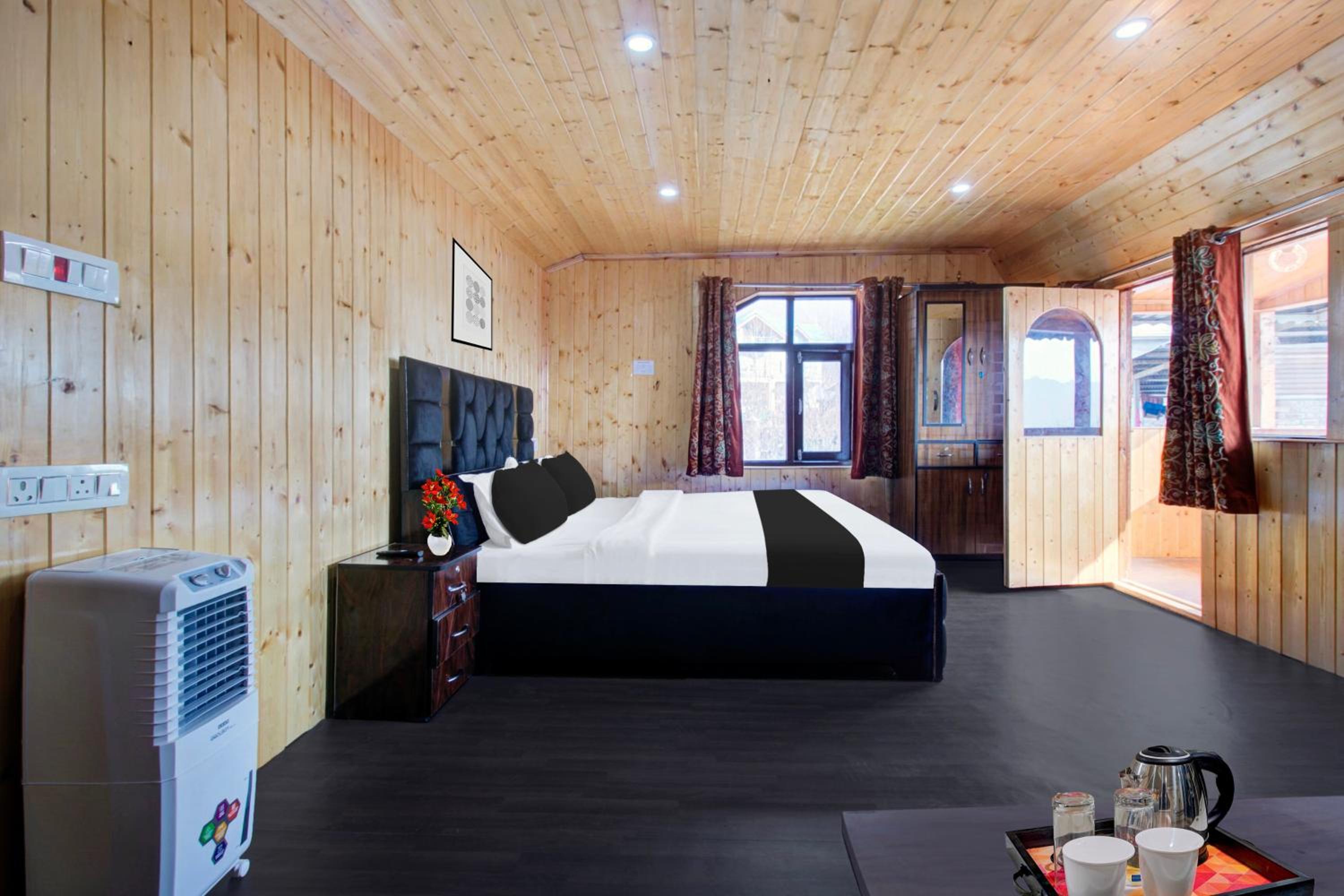 Deluxe Double Room photo 3